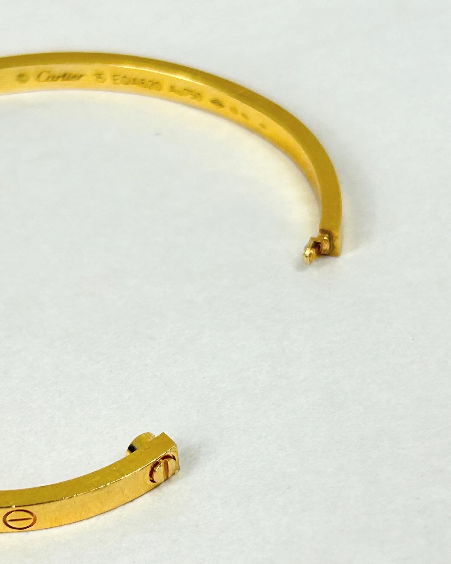 18K Yellow Gold Love Bracelet PM