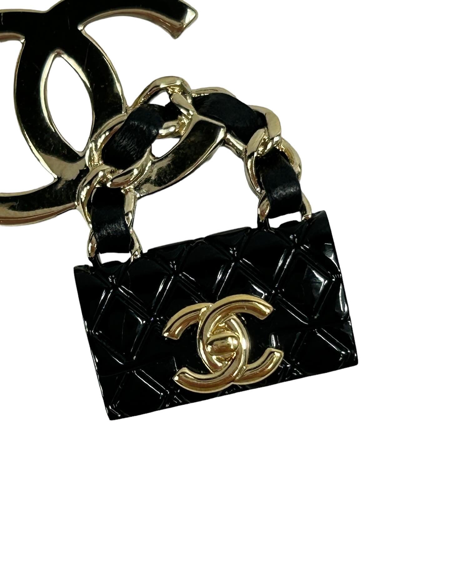 CC Gold /Black Enamel Mini Purse Brooch w/GHW