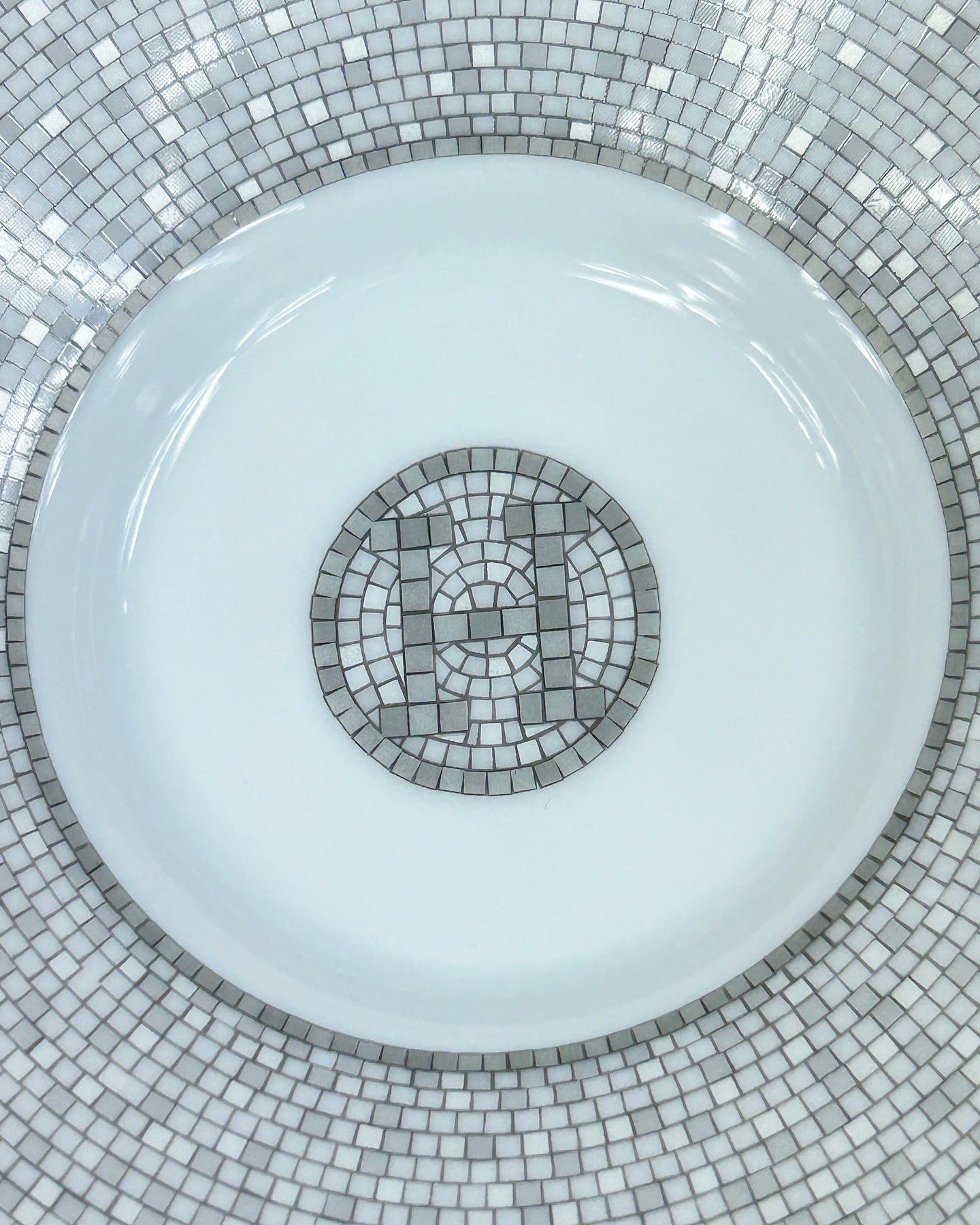 Mosaic Platinum 24 Coffee Cup/Saucer 2 Sets