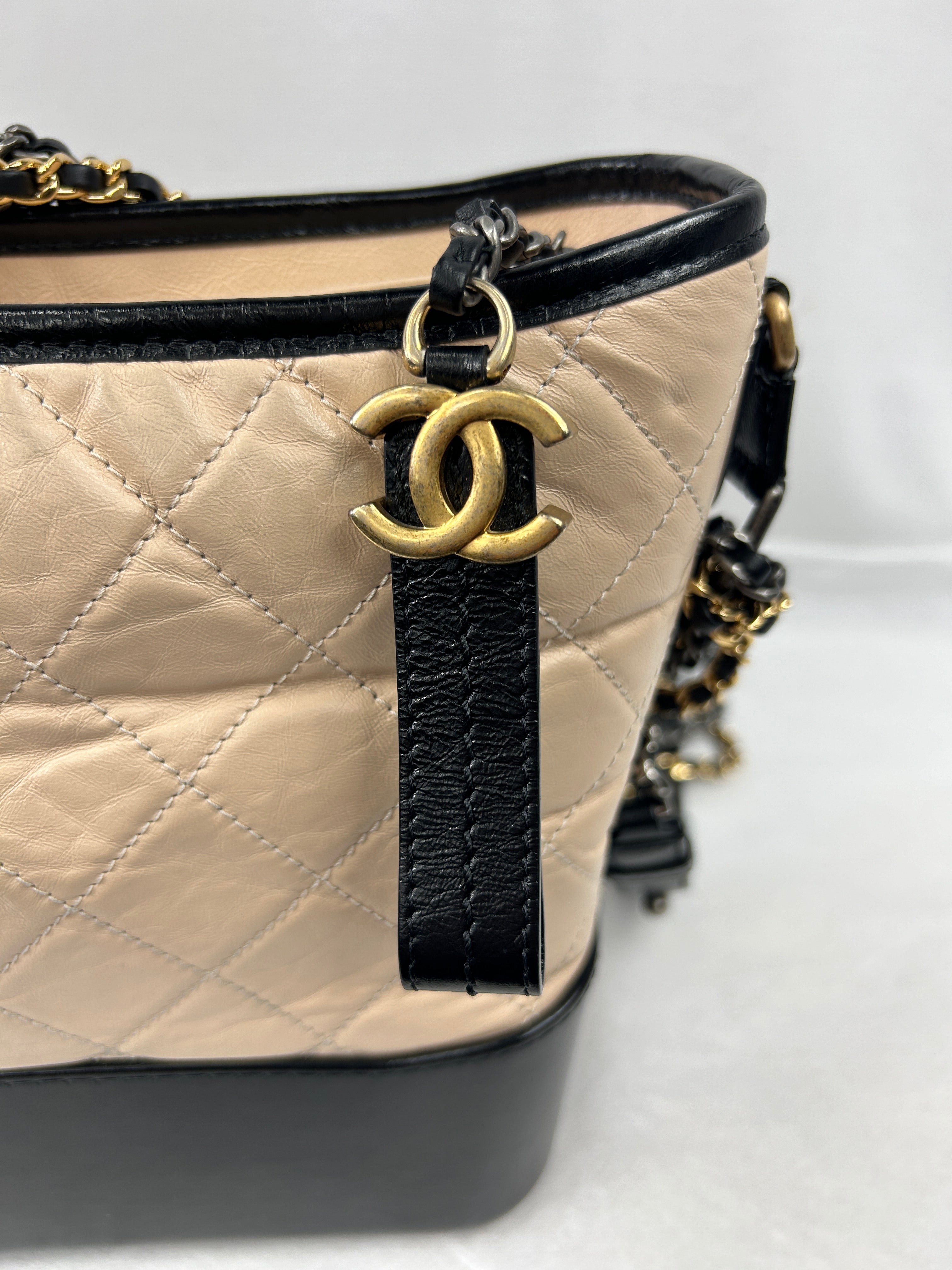 Crinkled Quilted Lambskin Nude/Black Large Gabrielle Hobo Bag w/ GHW/AGHW/ RHW/SHW