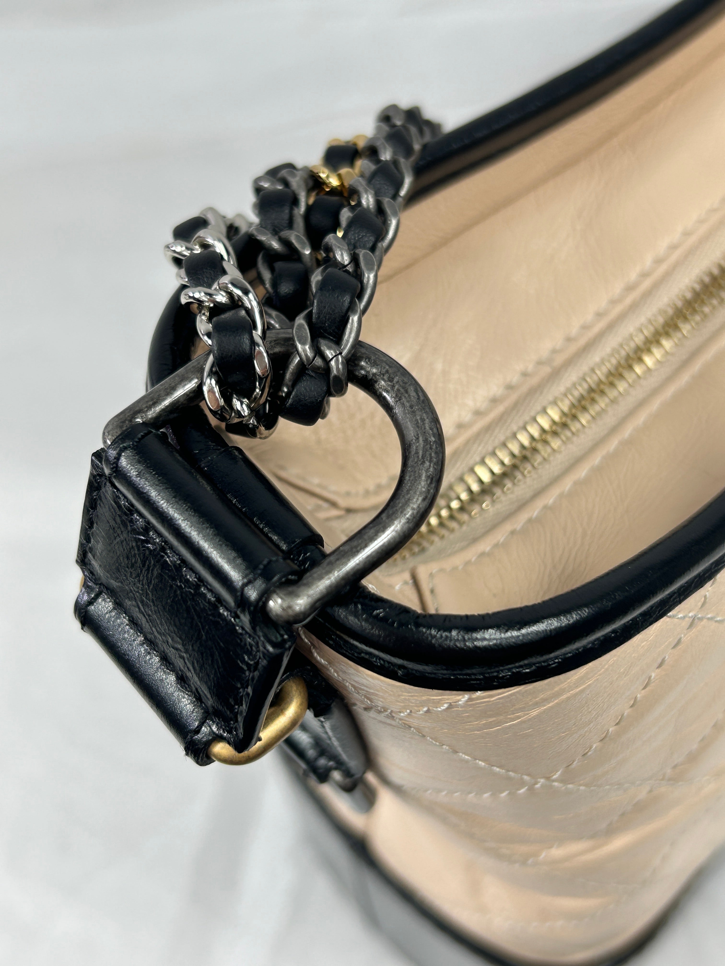 Crinkled Quilted Lambskin Nude/Black Large Gabrielle Hobo Bag w/ GHW/AGHW/ RHW/SHW