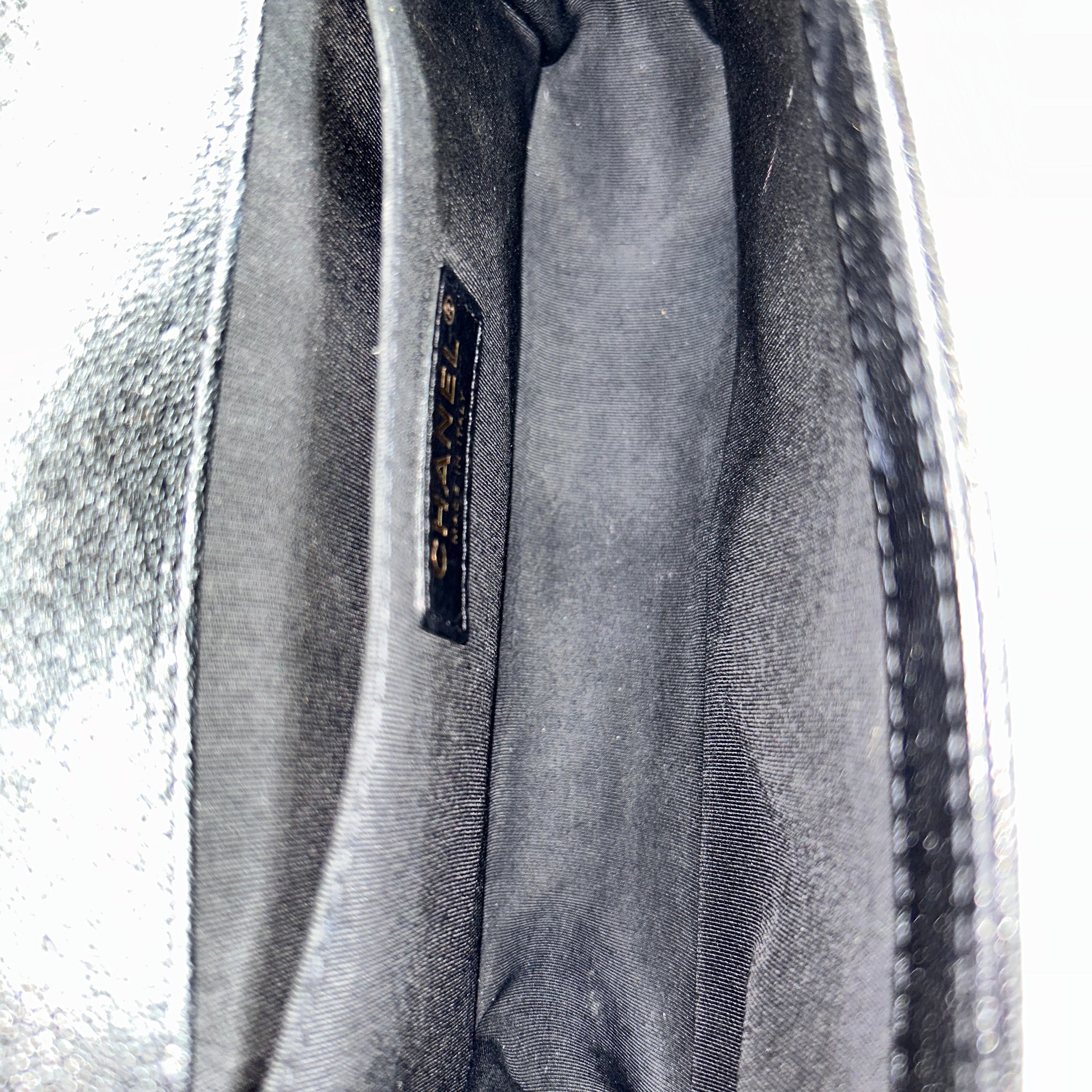 Black Caviar Chevron Old Medium Boy Bag w/LGHW