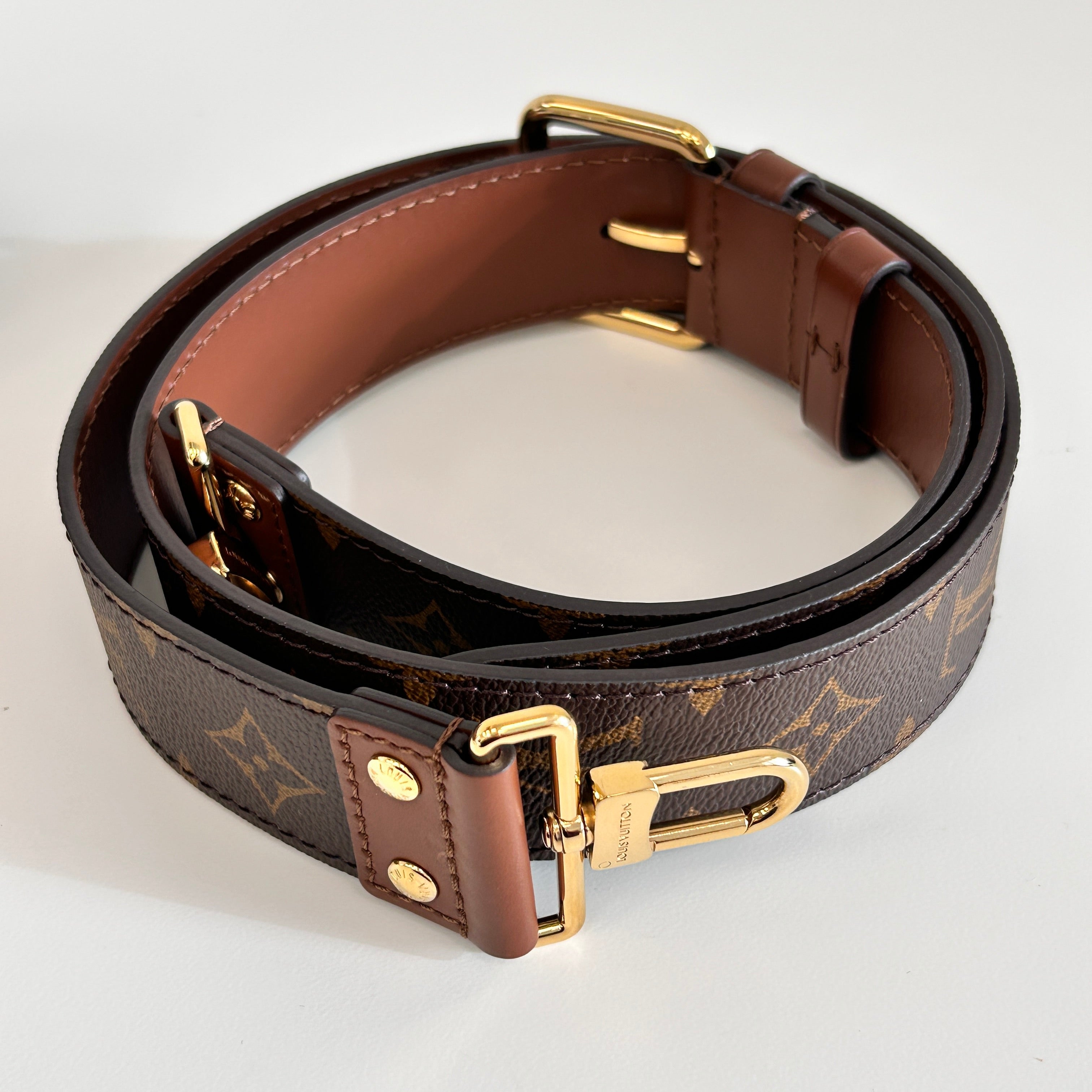 Monogram Papillpon Trunk w/GHW