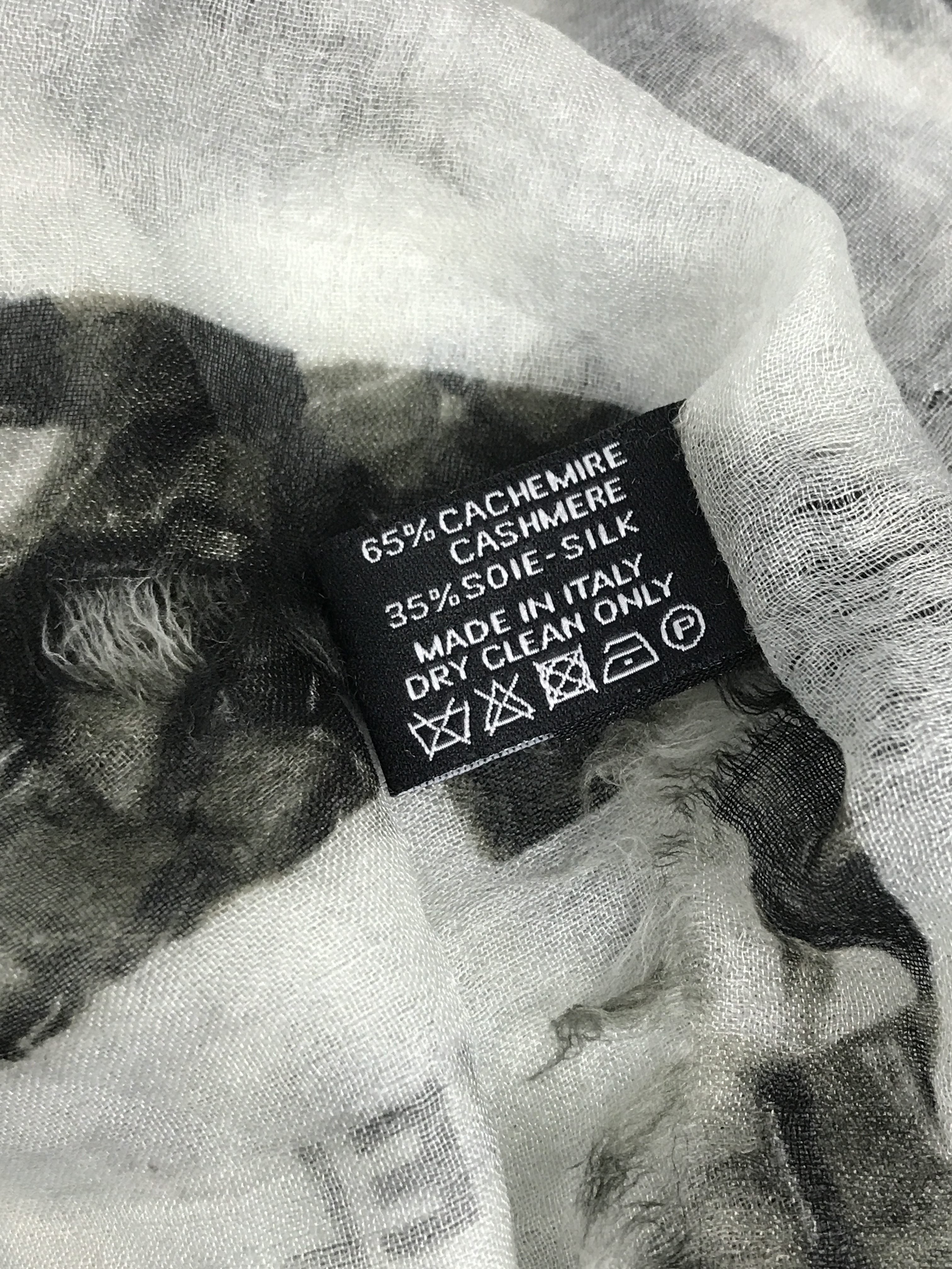 Cashmere/Silk CC White/Black Shawl