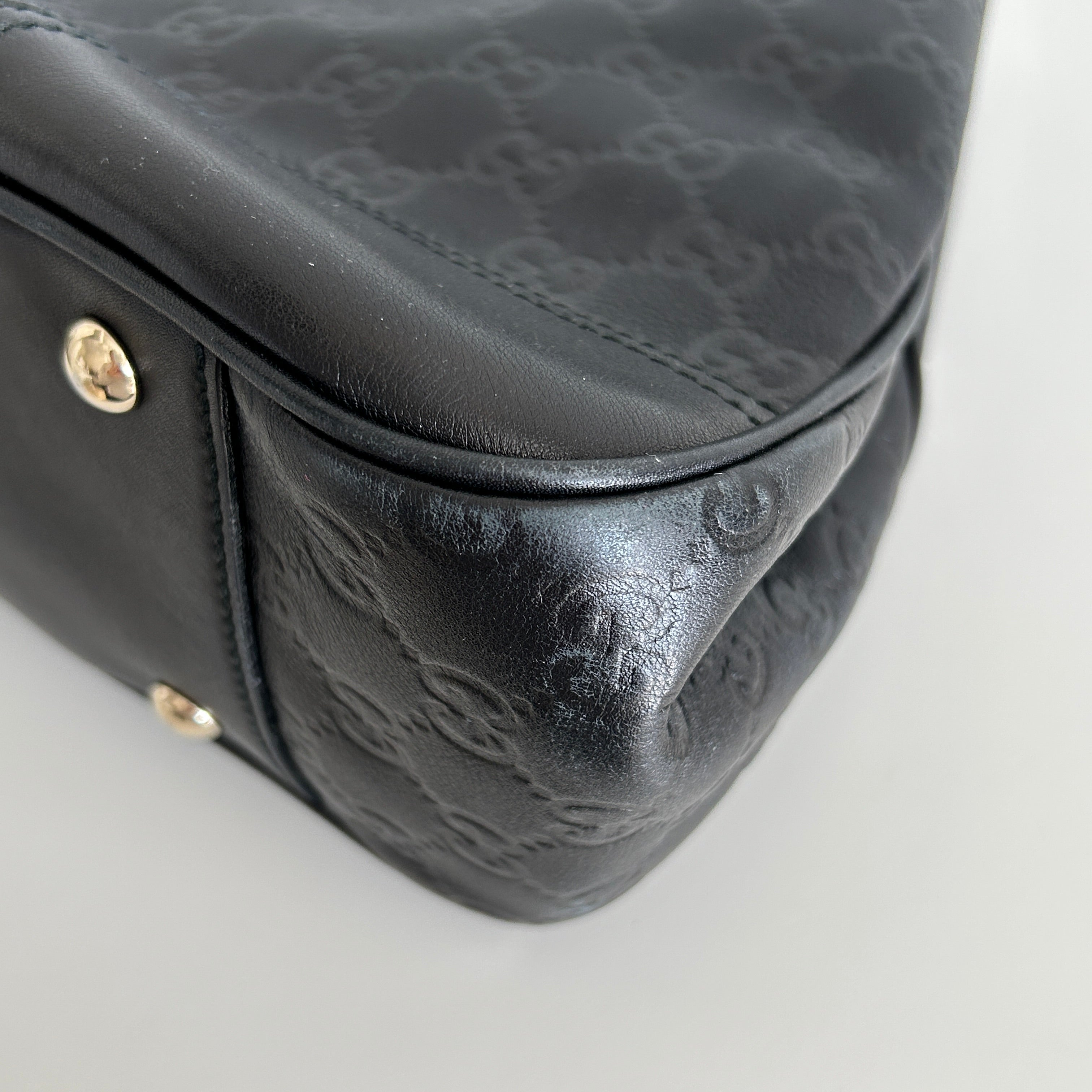 Black Guccissima Medium GG Shoulder Bag w/LGHW - Haute Classics