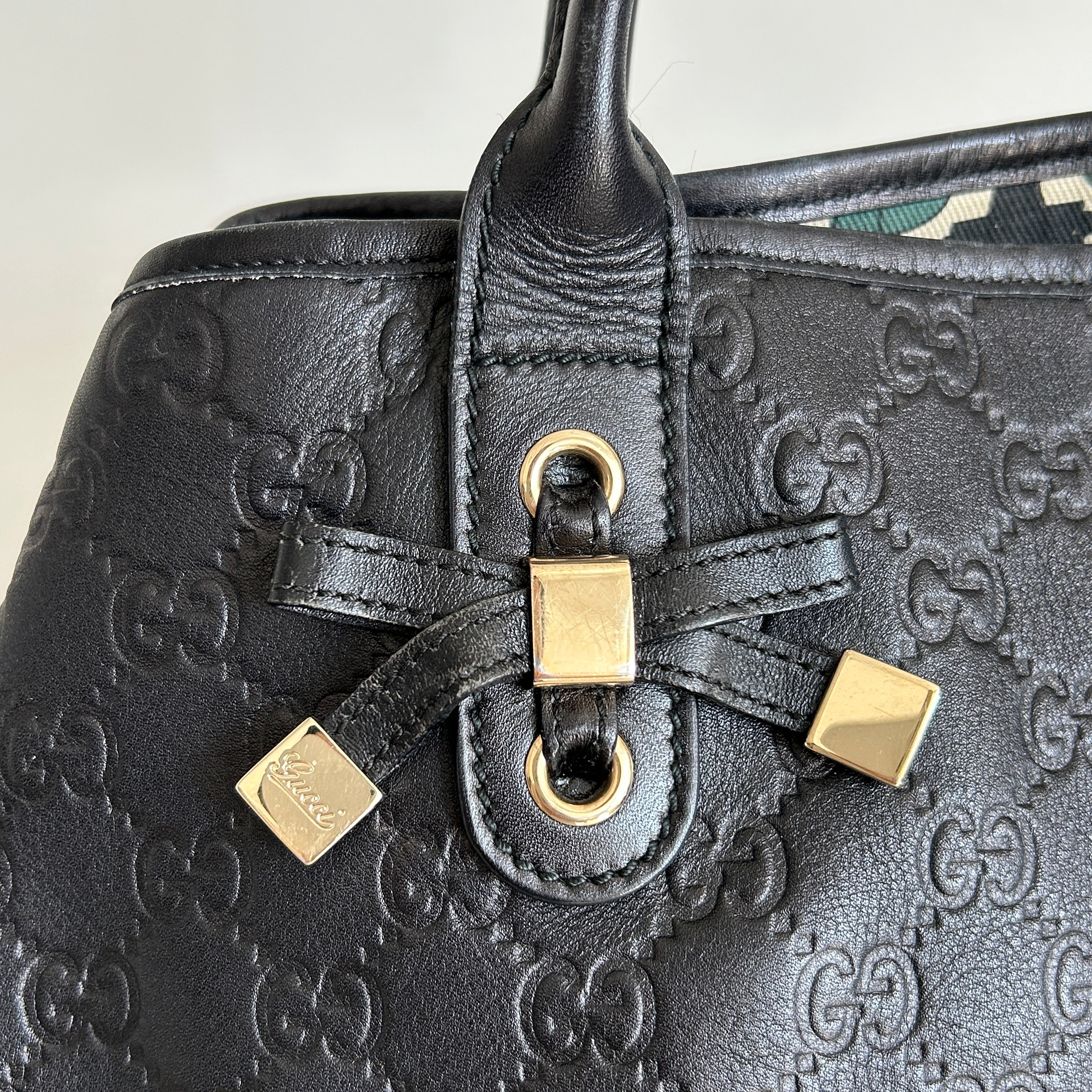 Black Guccissima Medium GG Shoulder Bag w/LGHW - Haute Classics