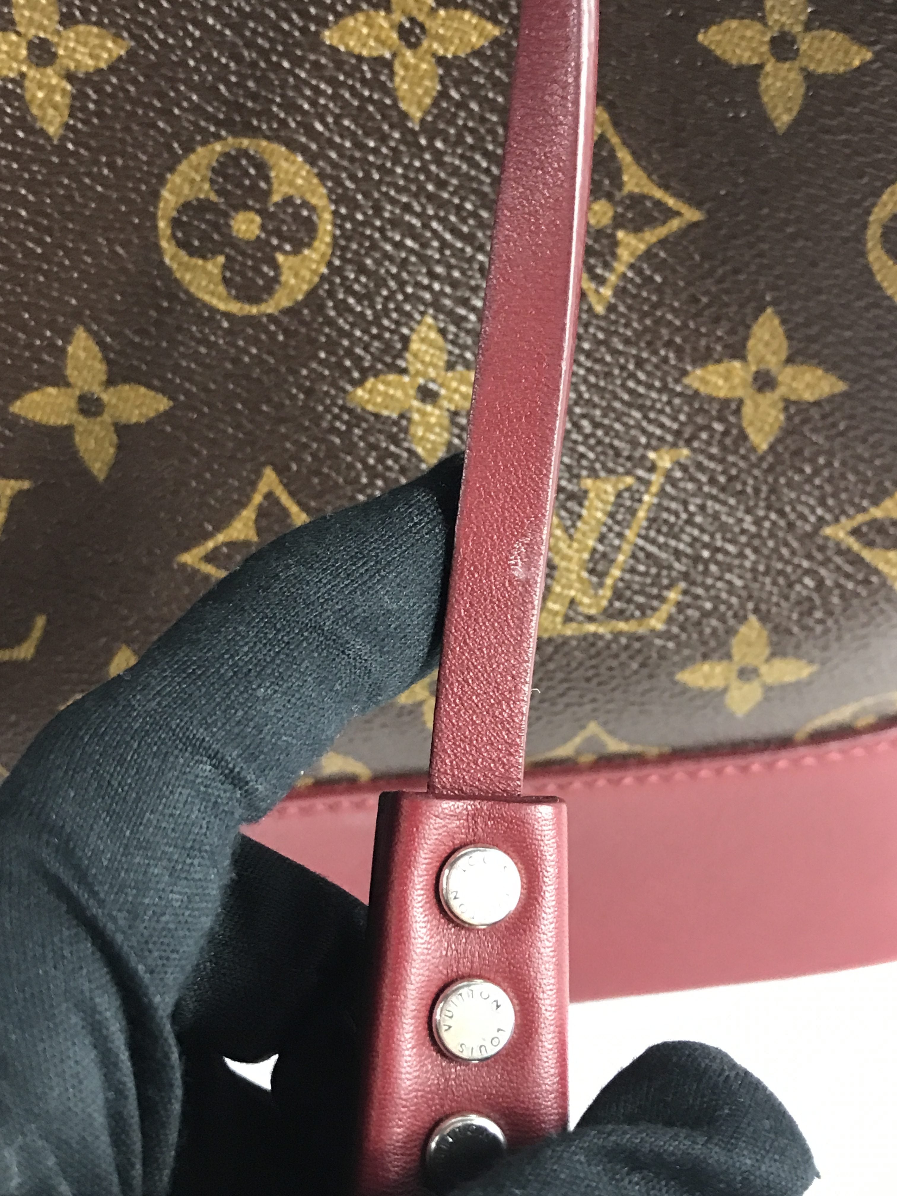 Monogram Coated Canvas/ Burgundy Leather Bucket Shoulder Bag w/ removable pouch w/RHW