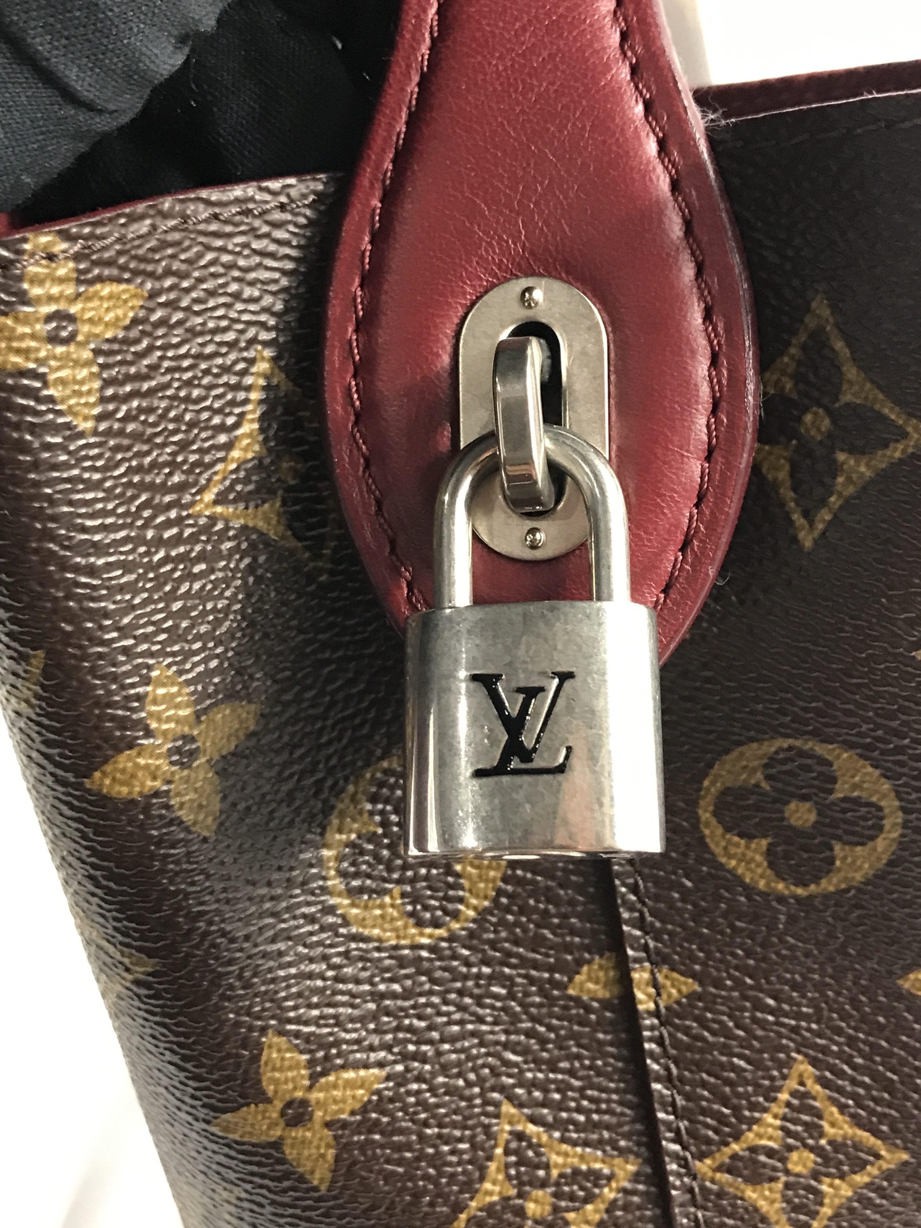 Monogram Coated Canvas/ Burgundy Leather Bucket Shoulder Bag w/ removable pouch w/RHW