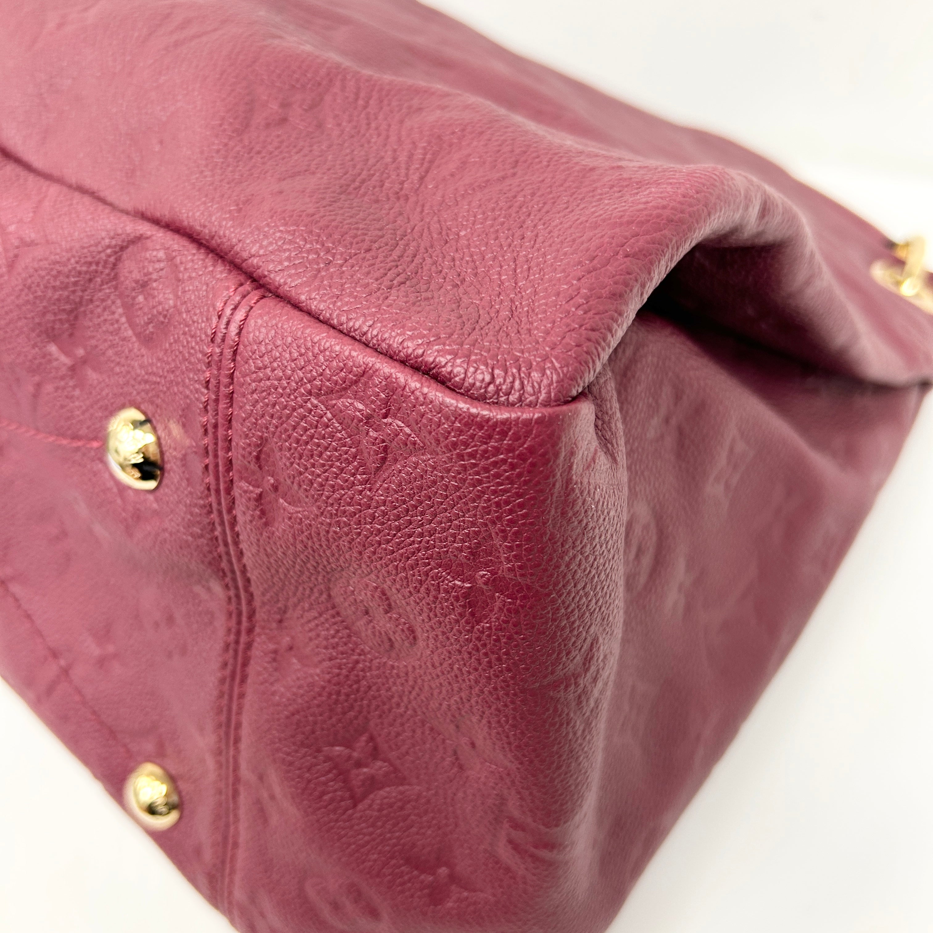 Flamme Monogram Empreinte Artsy MM Bag w/GHW - Haute Classics