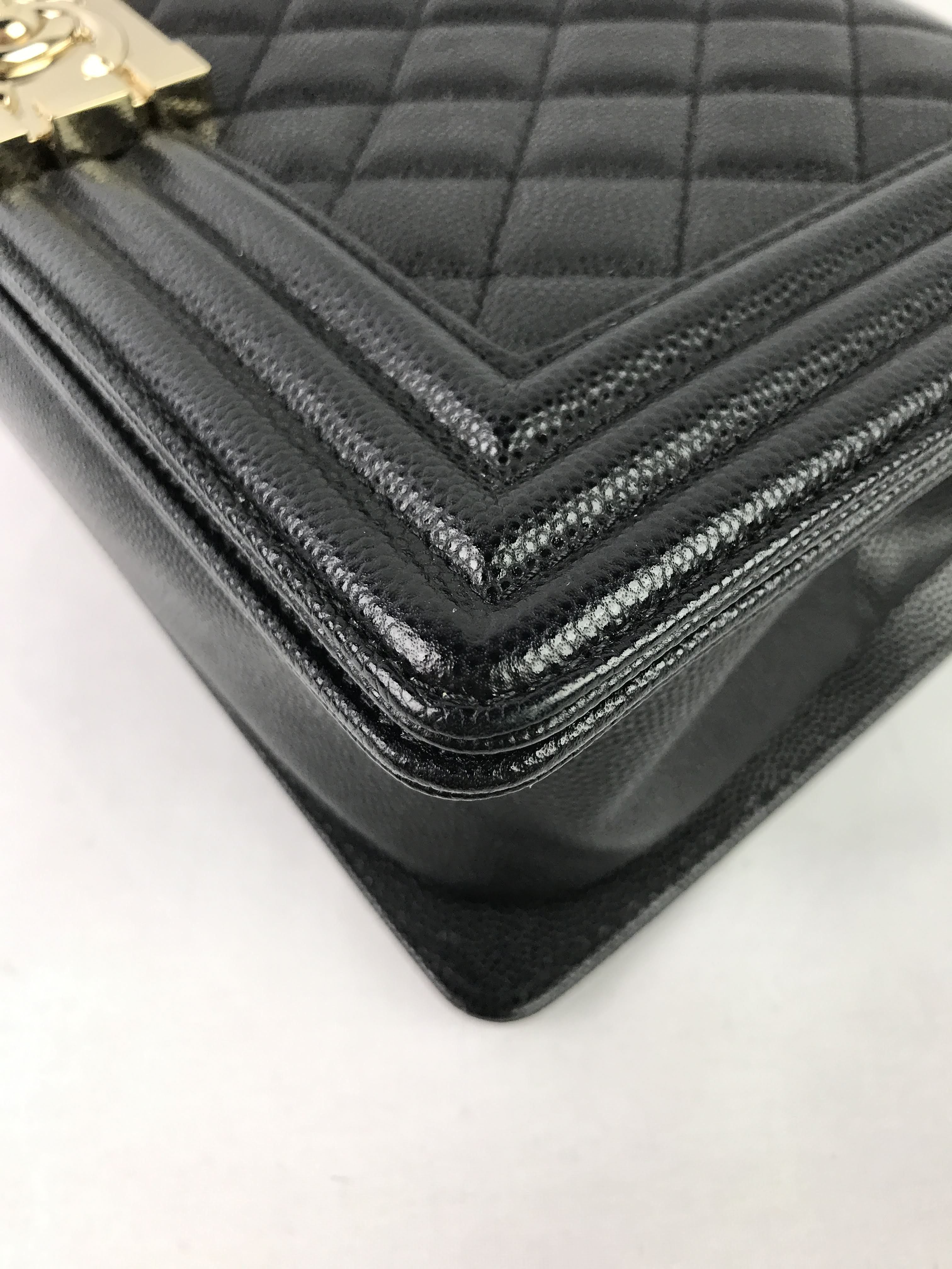 Black Caviar Medium Boy Bag w/Shiny LGHW