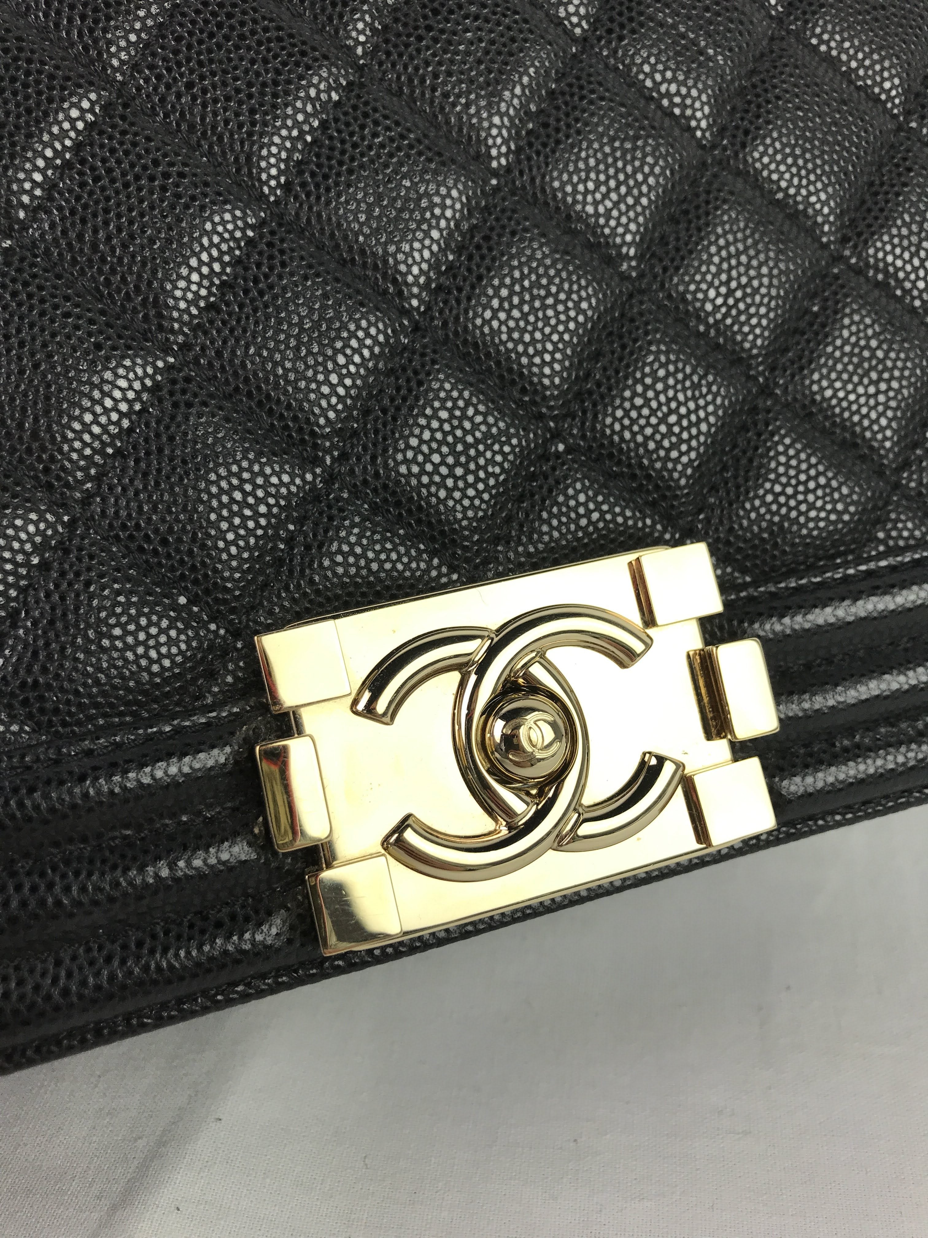 Black Caviar Medium Boy Bag w/Shiny LGHW