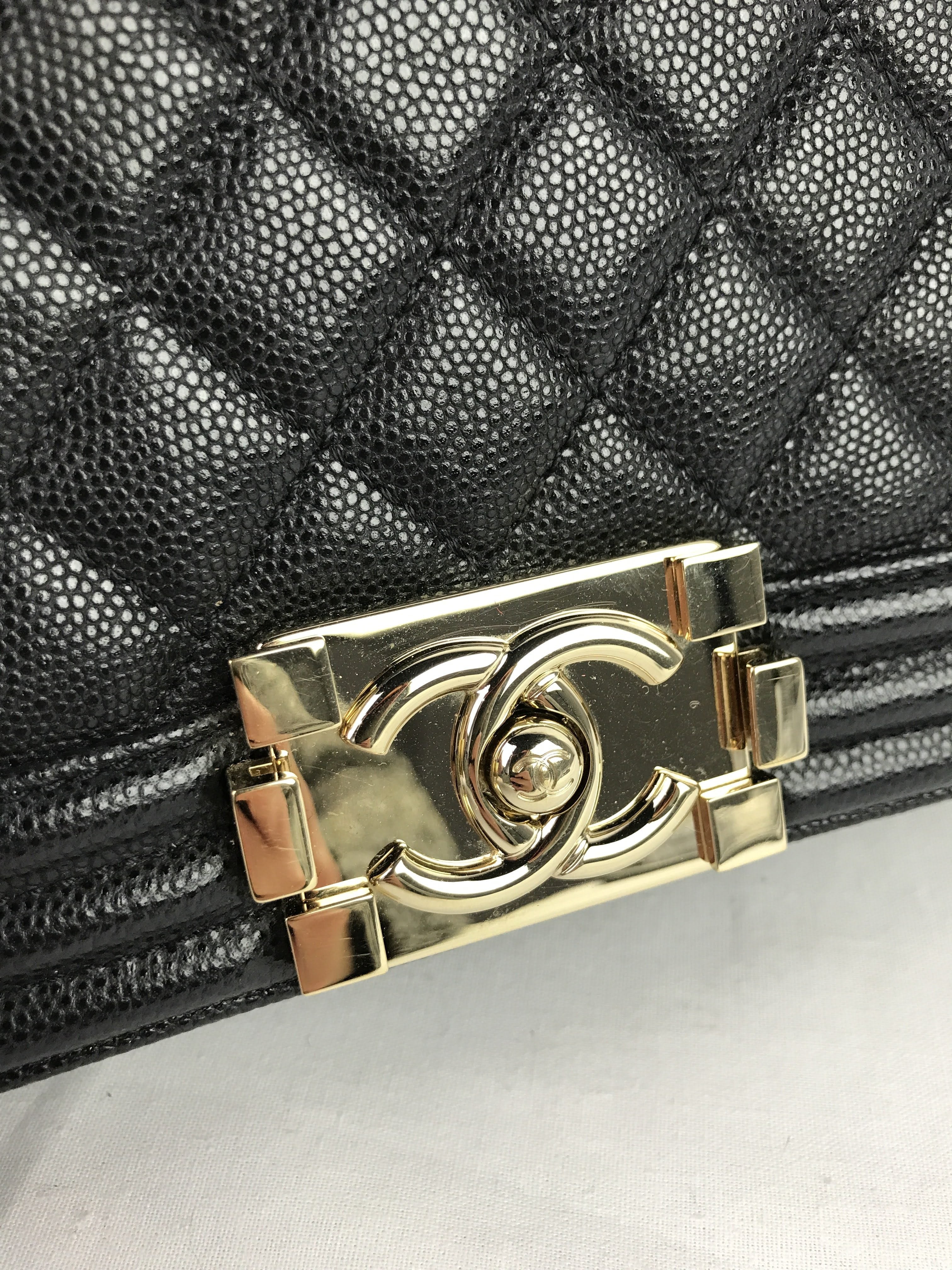 Black Caviar Medium Boy Bag w/Shiny LGHW