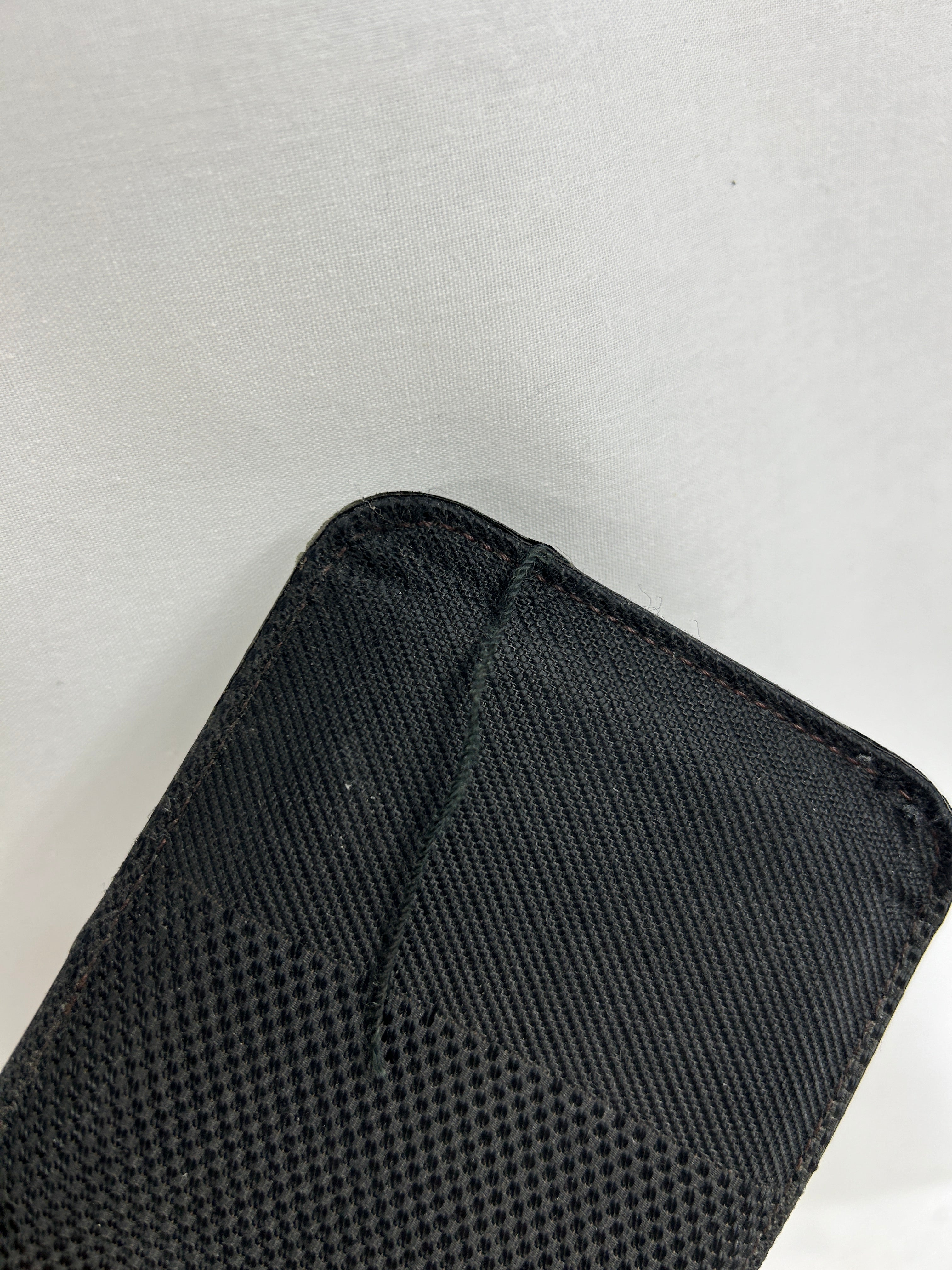 Mesh Logo Fenetre Black Wallet
