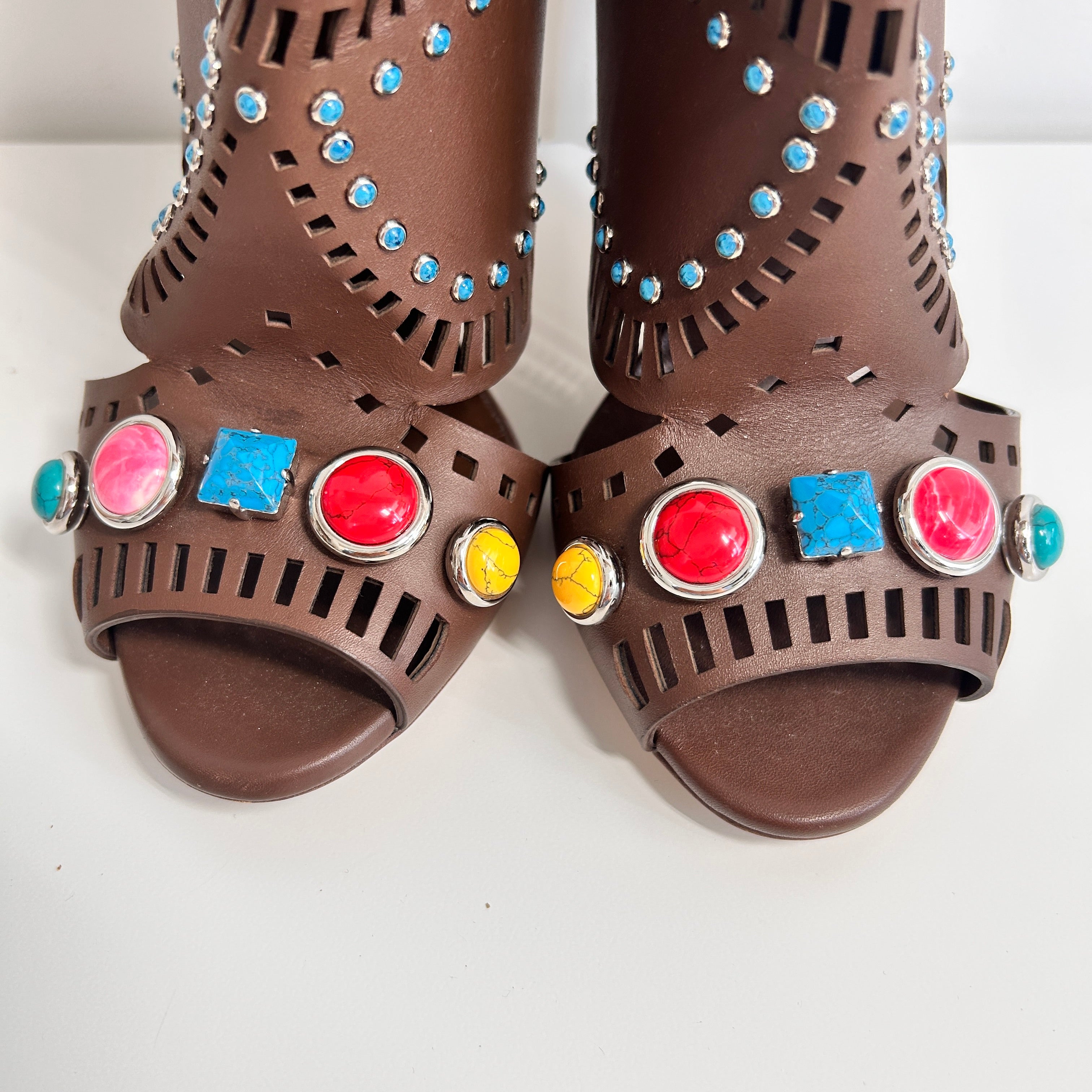 Brown Leather Cutout Accent Pumps