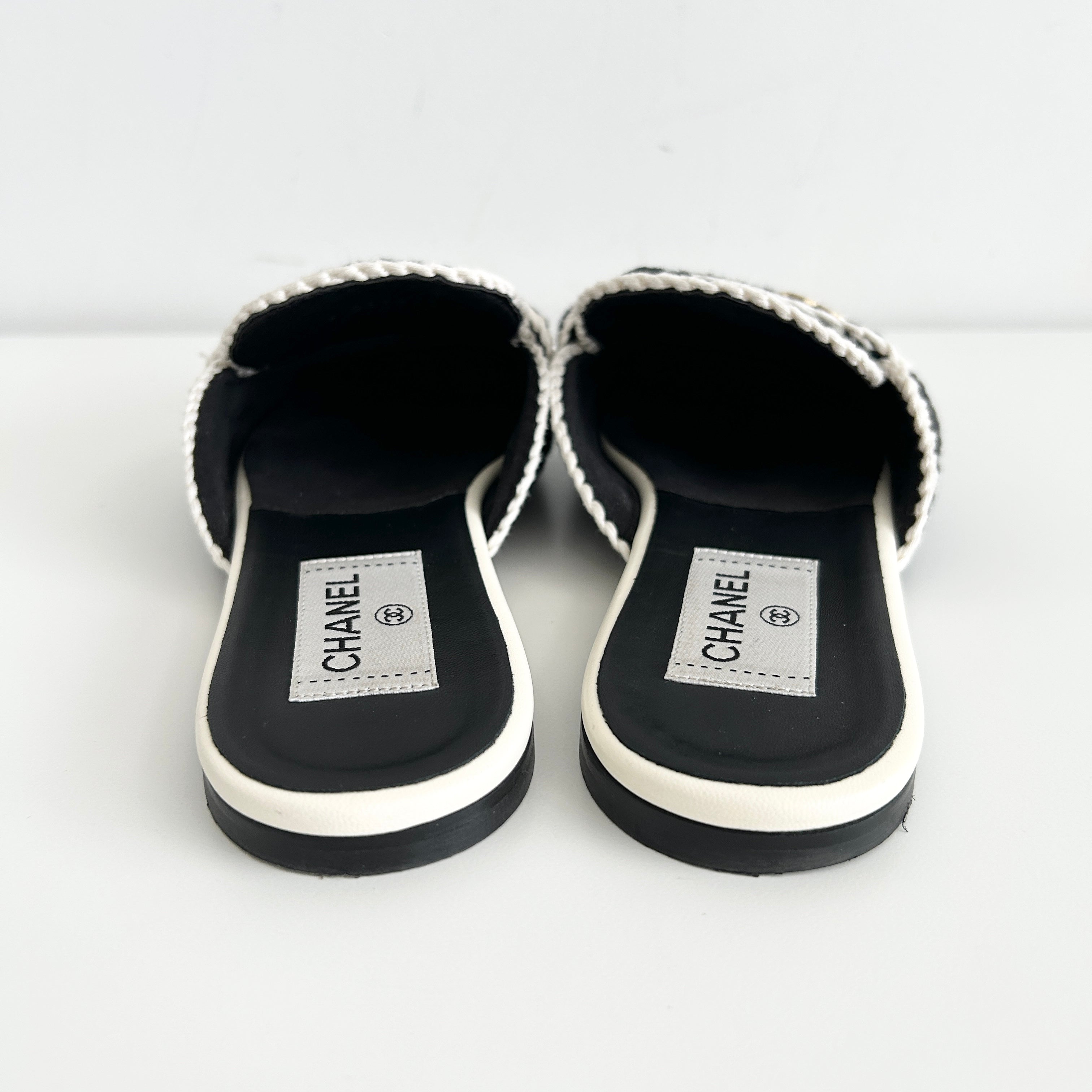 Black/White 2023 Knit CC Logo Mules - Haute Classics