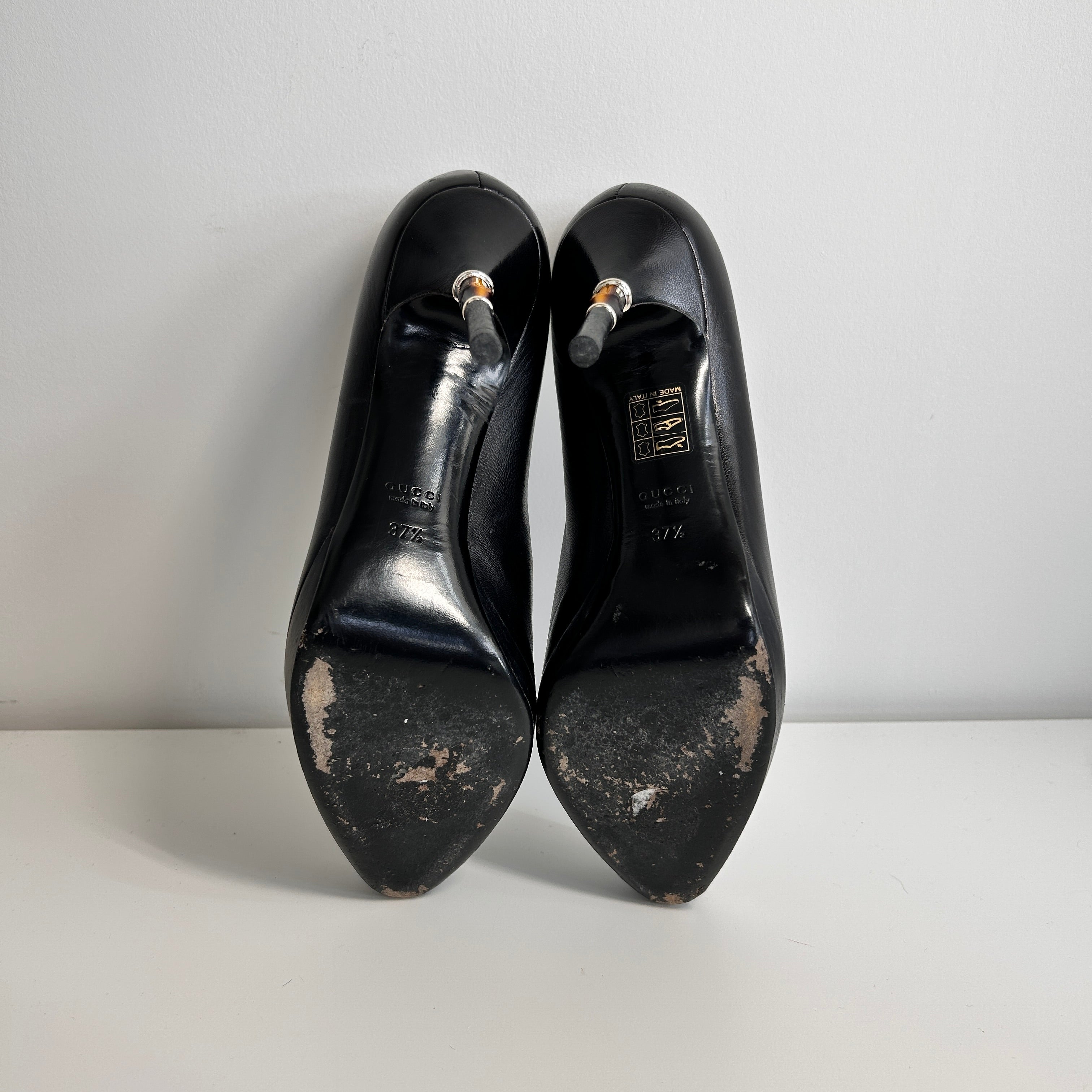 Black Leather Bamboo Accent Pumps