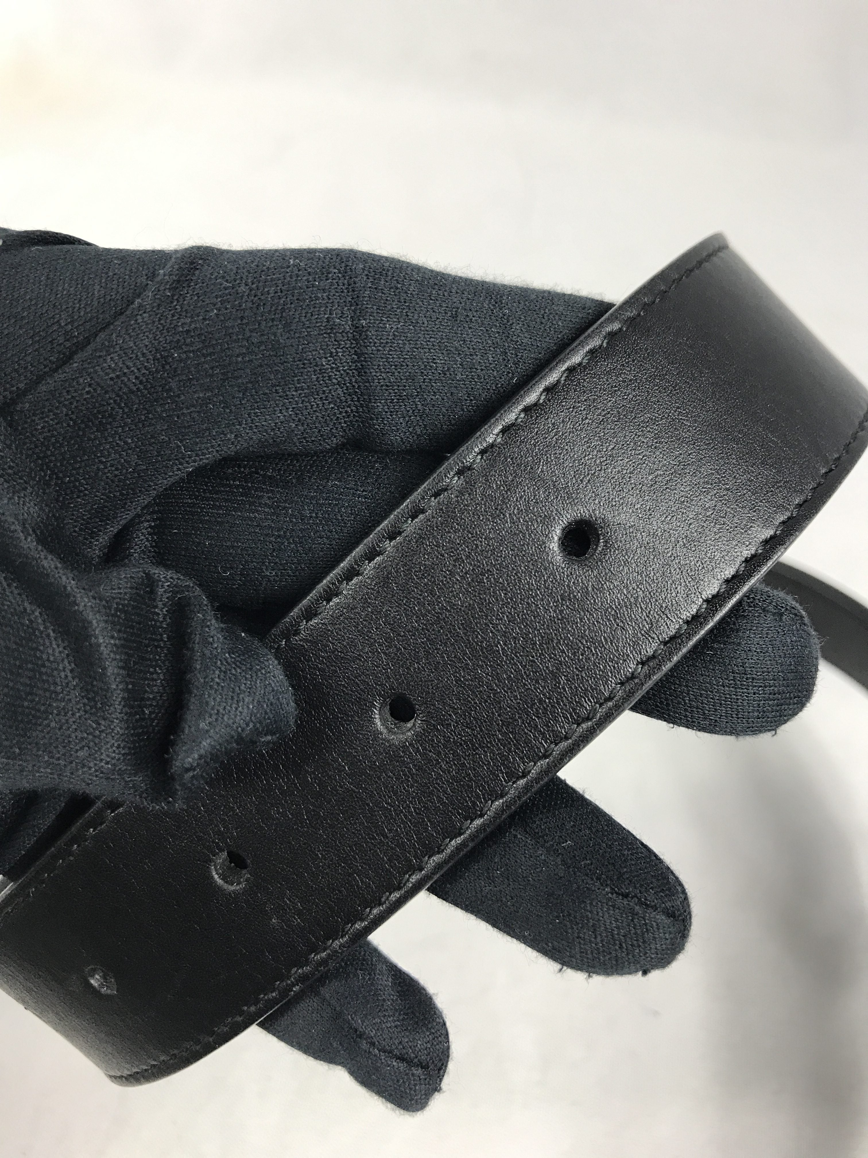GG Logo Black Leather Belt w/AGW