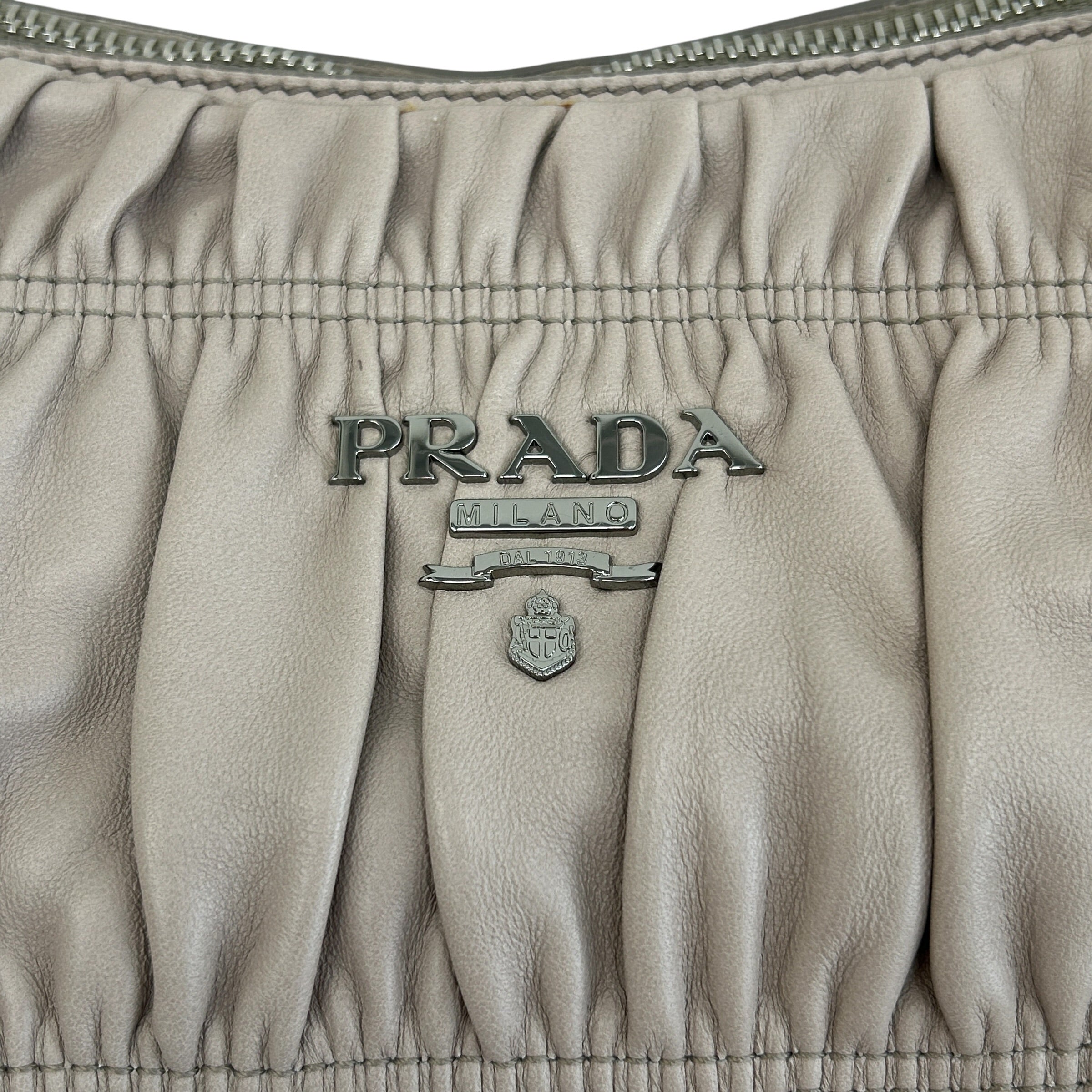 Gaufre Off White Shoulder Bag