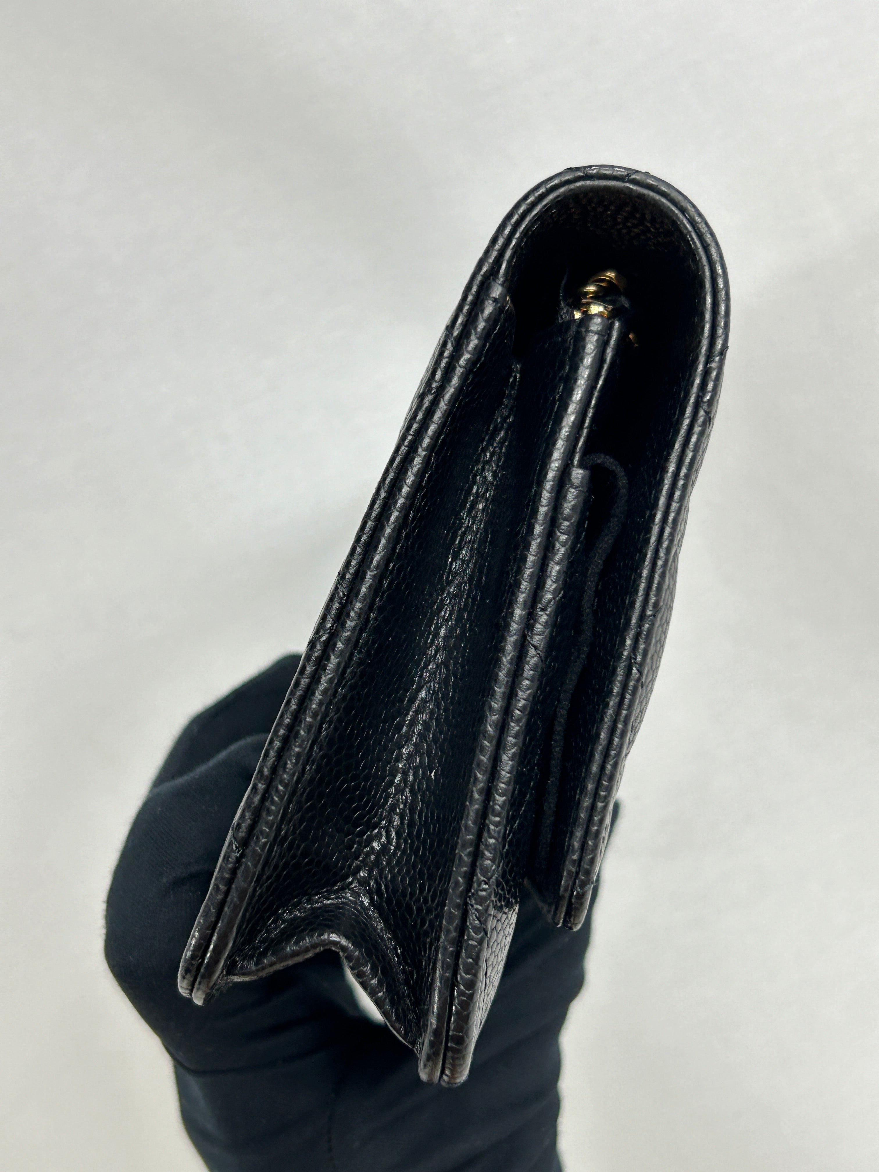 Black Caviar Quilted Wallet On Chain w/GHW