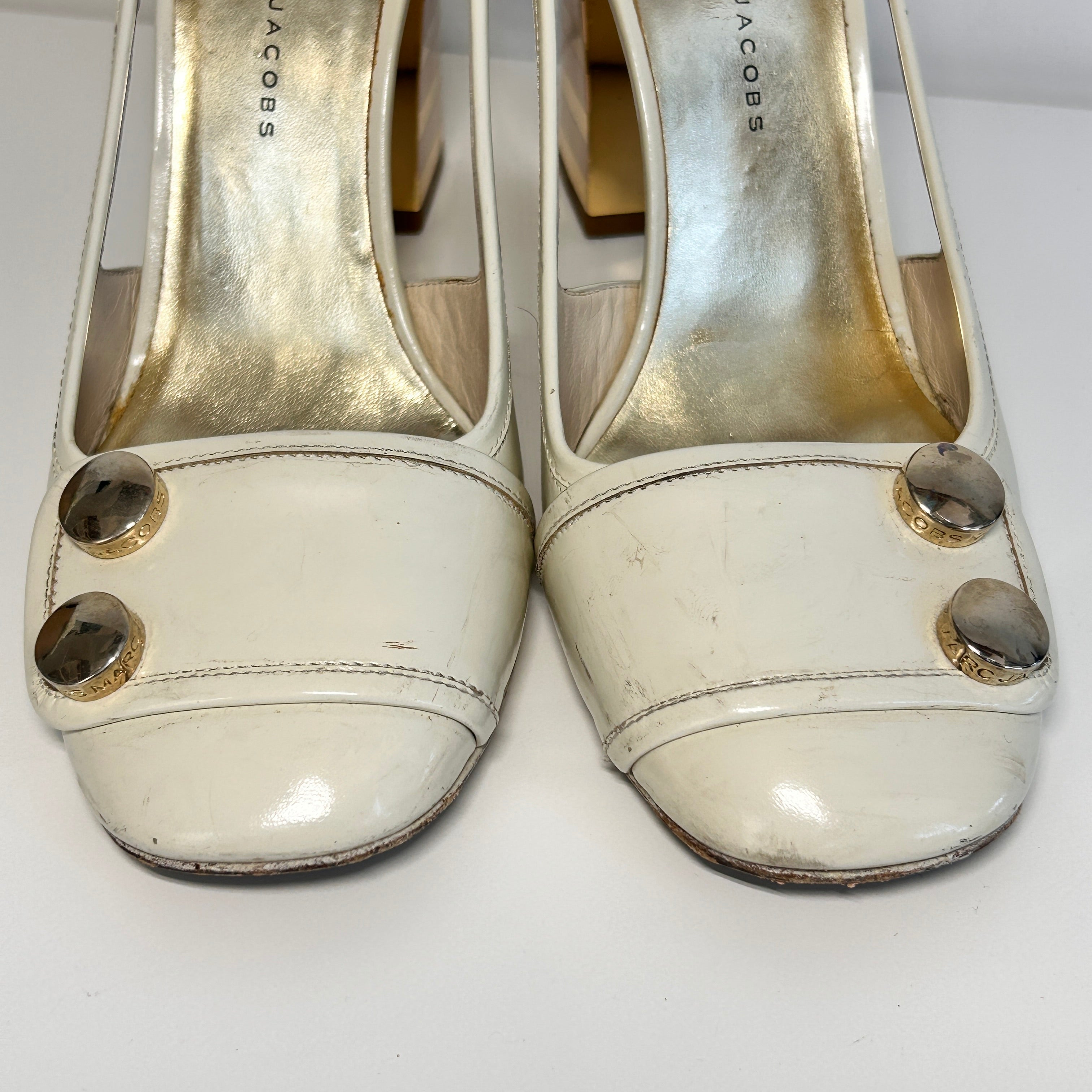Cream Leather Cutout Pumps