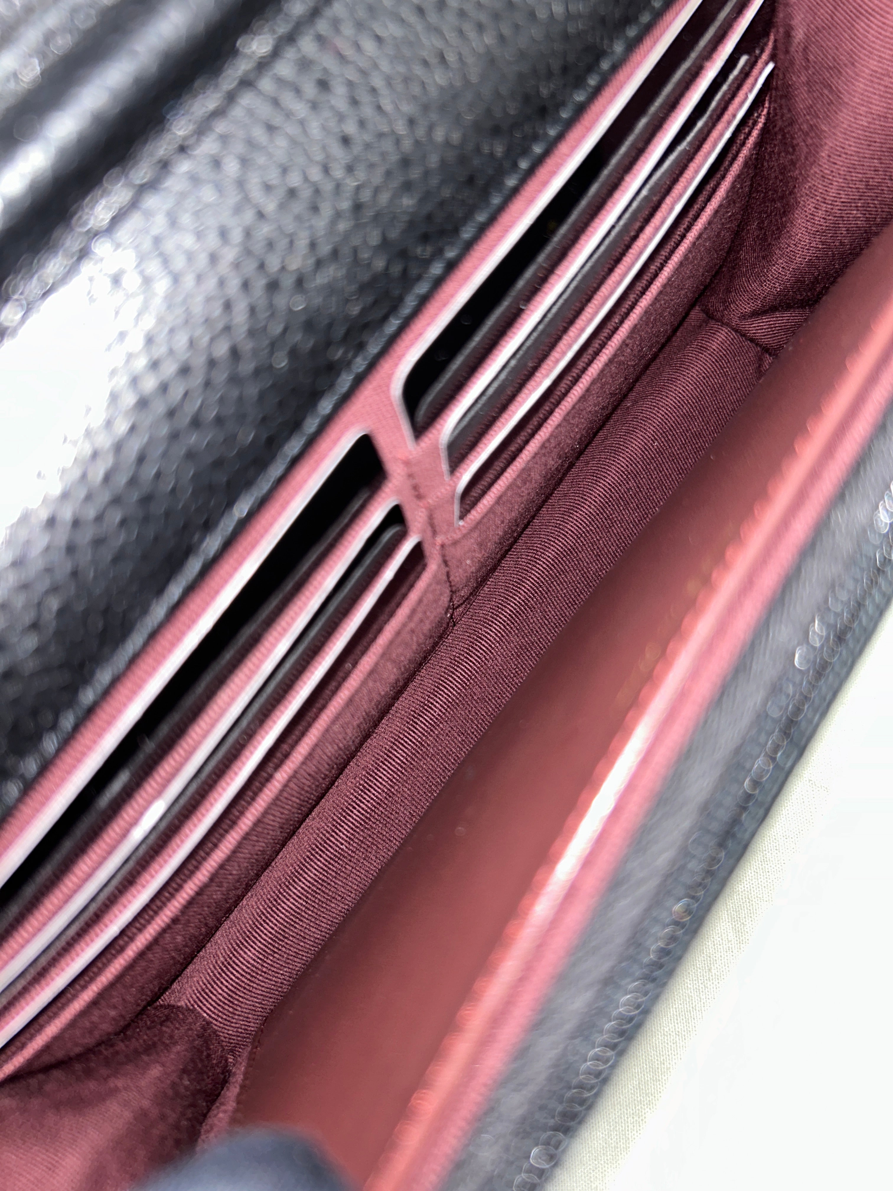 Black Caviar Quilted Wallet On Chain w/GHW