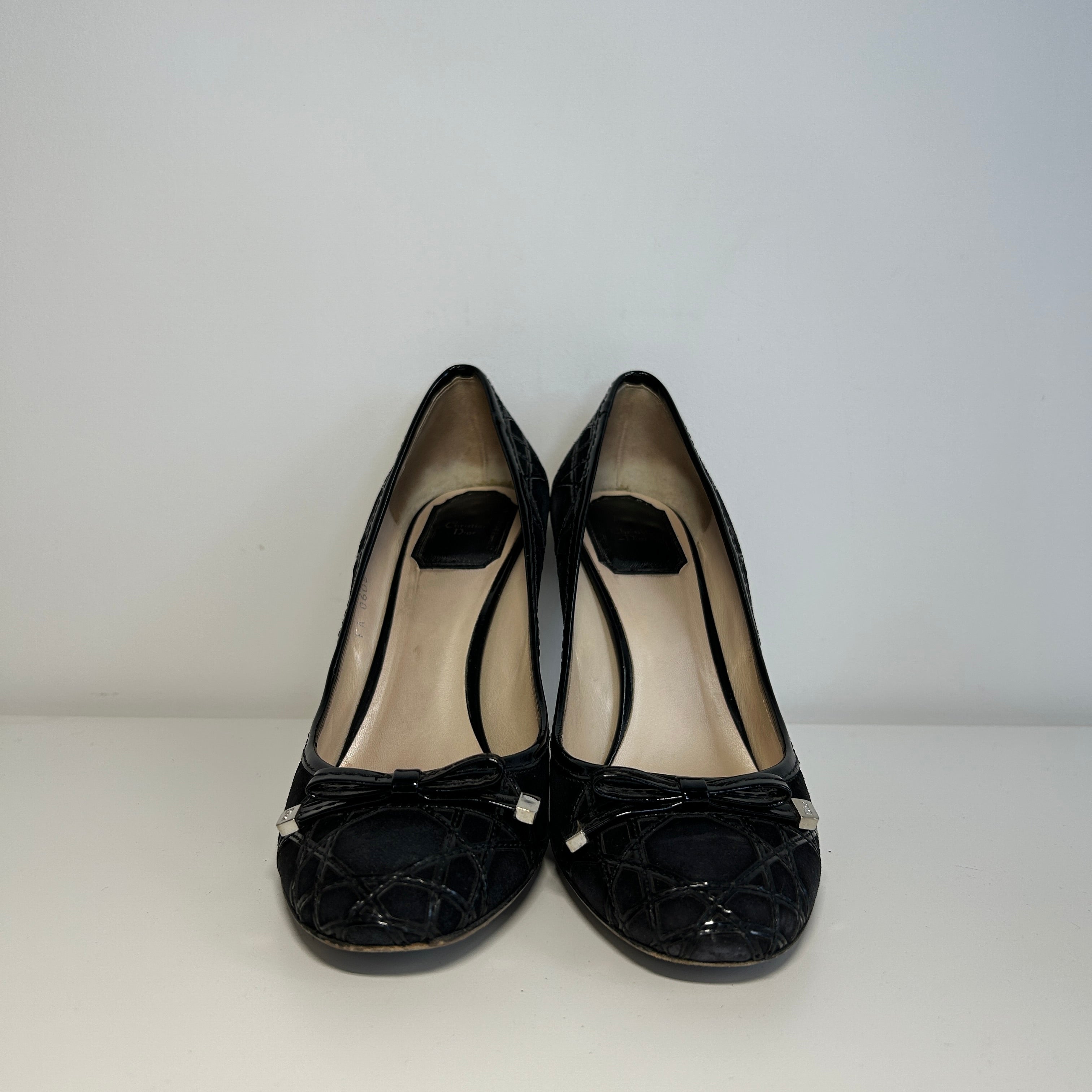 Black Cannage Leather Bow Pumps