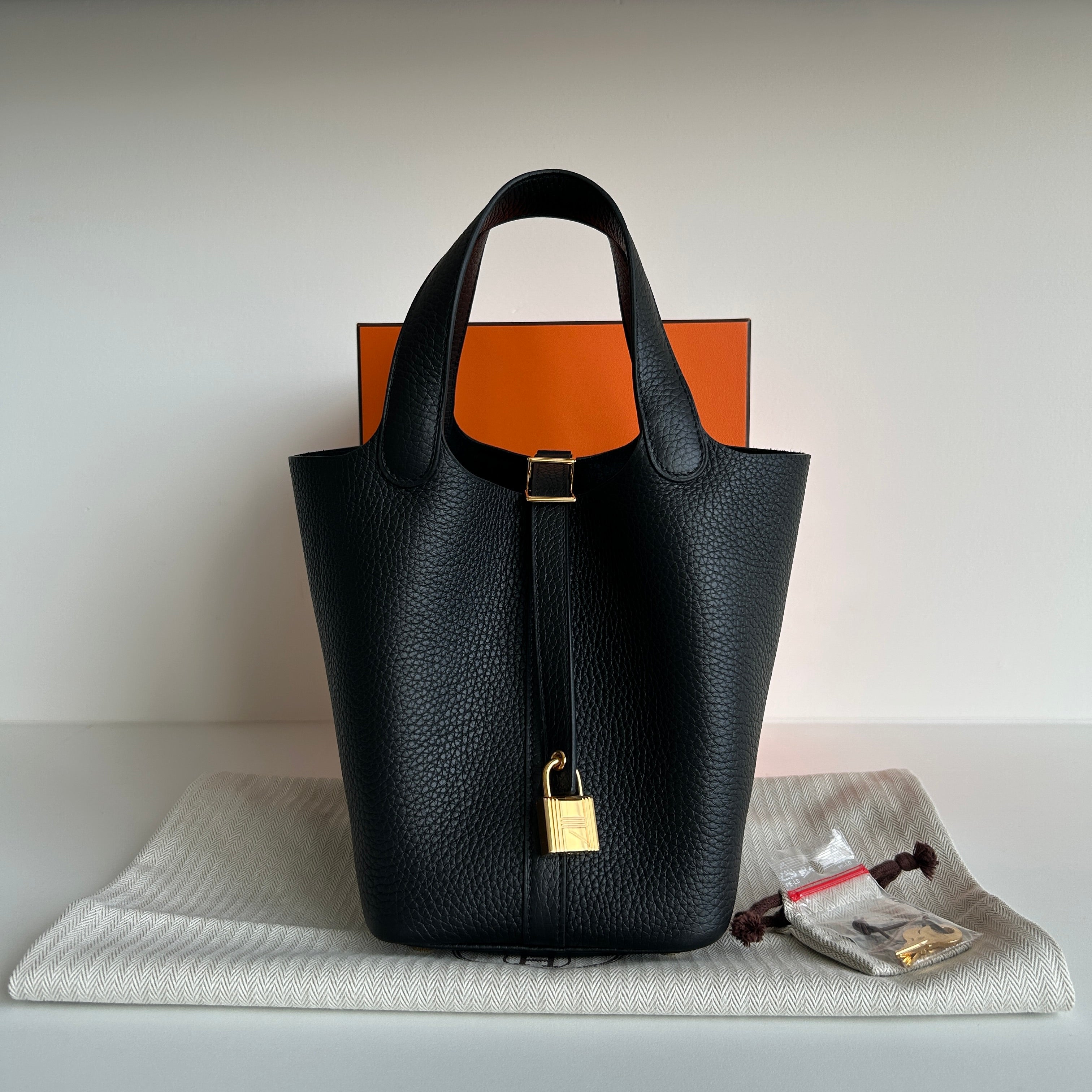 Black Picotin 18 w/GHW