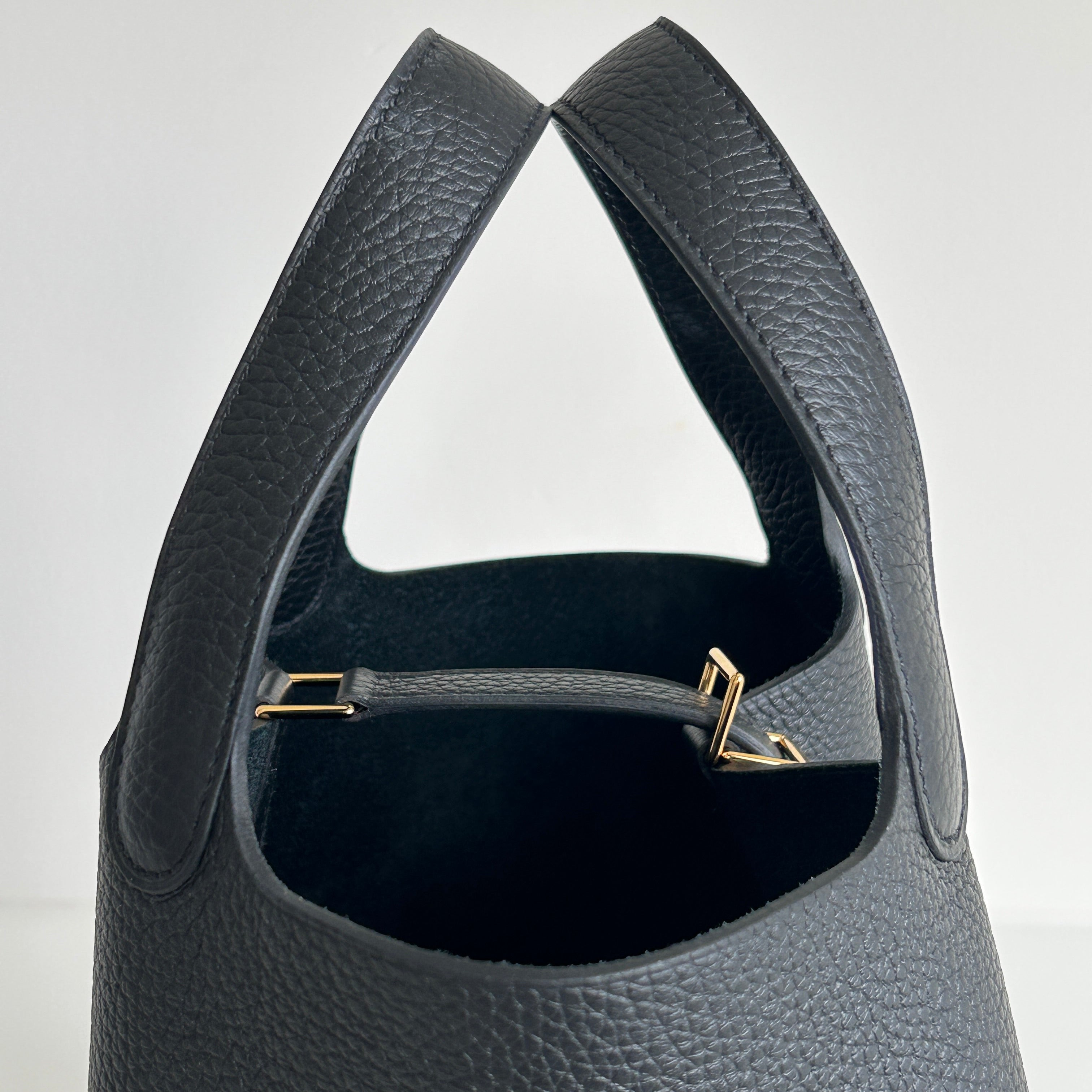 Black Picotin 18 w/GHW