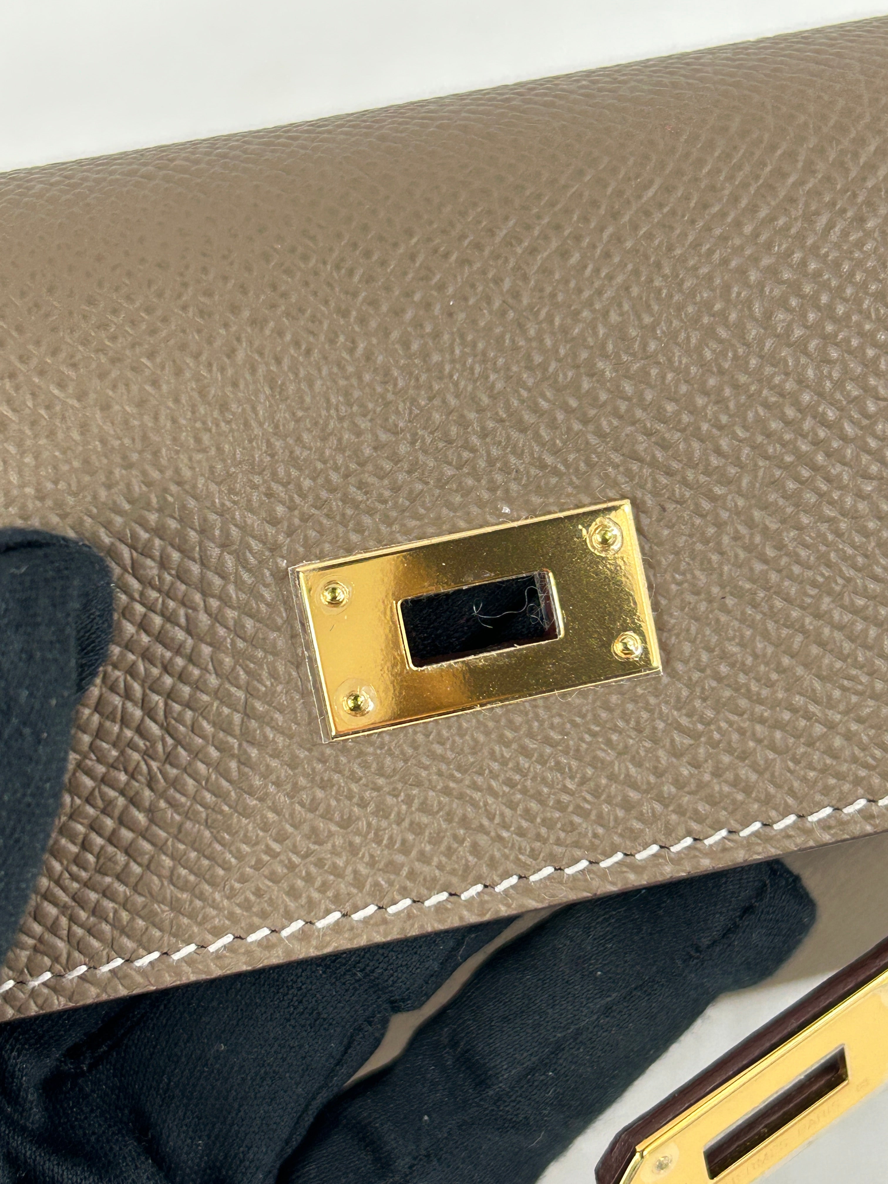 Etoupe Epsom Leather Kelly To Go Wallet w/GHW