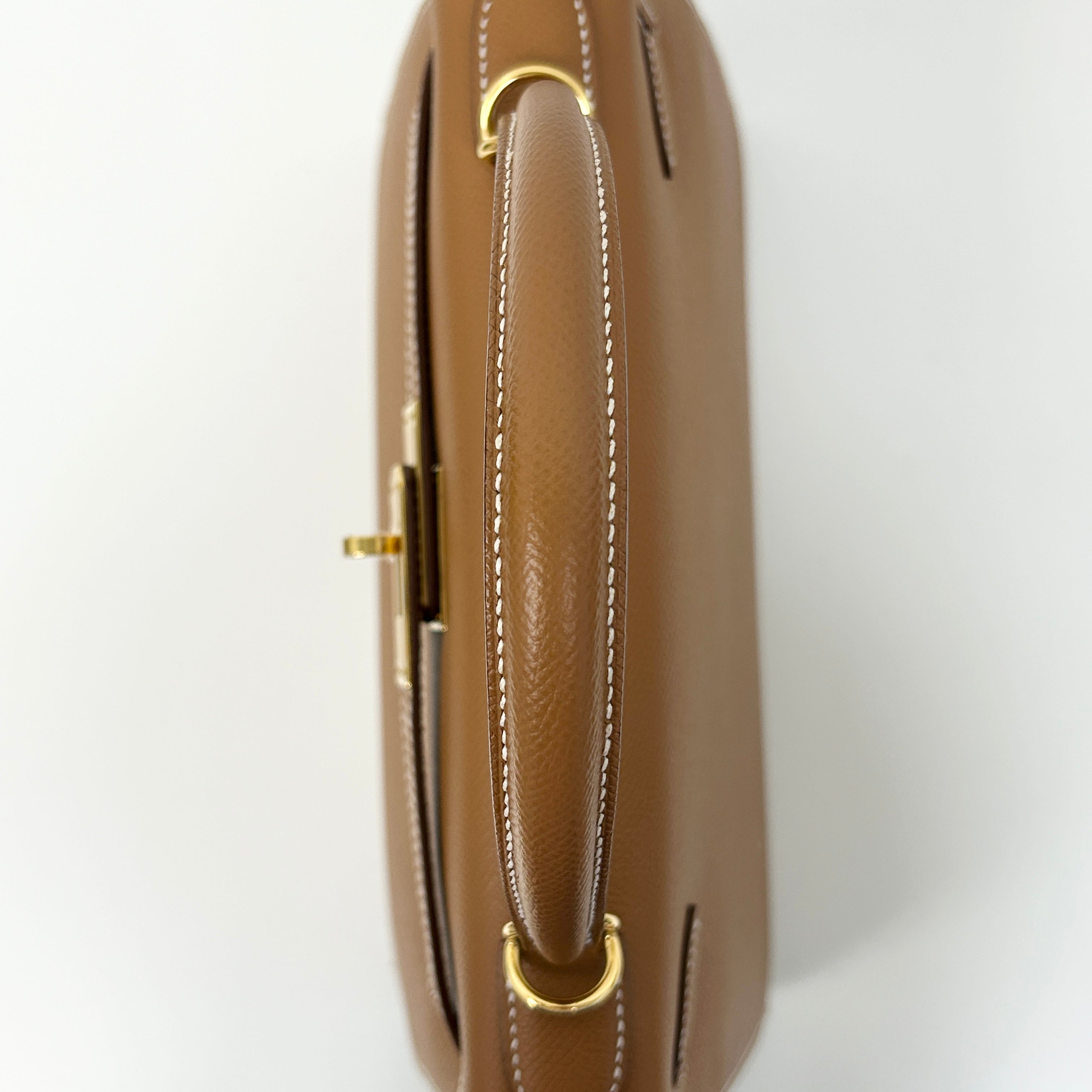 Gold Epsom Kelly Sellier 28