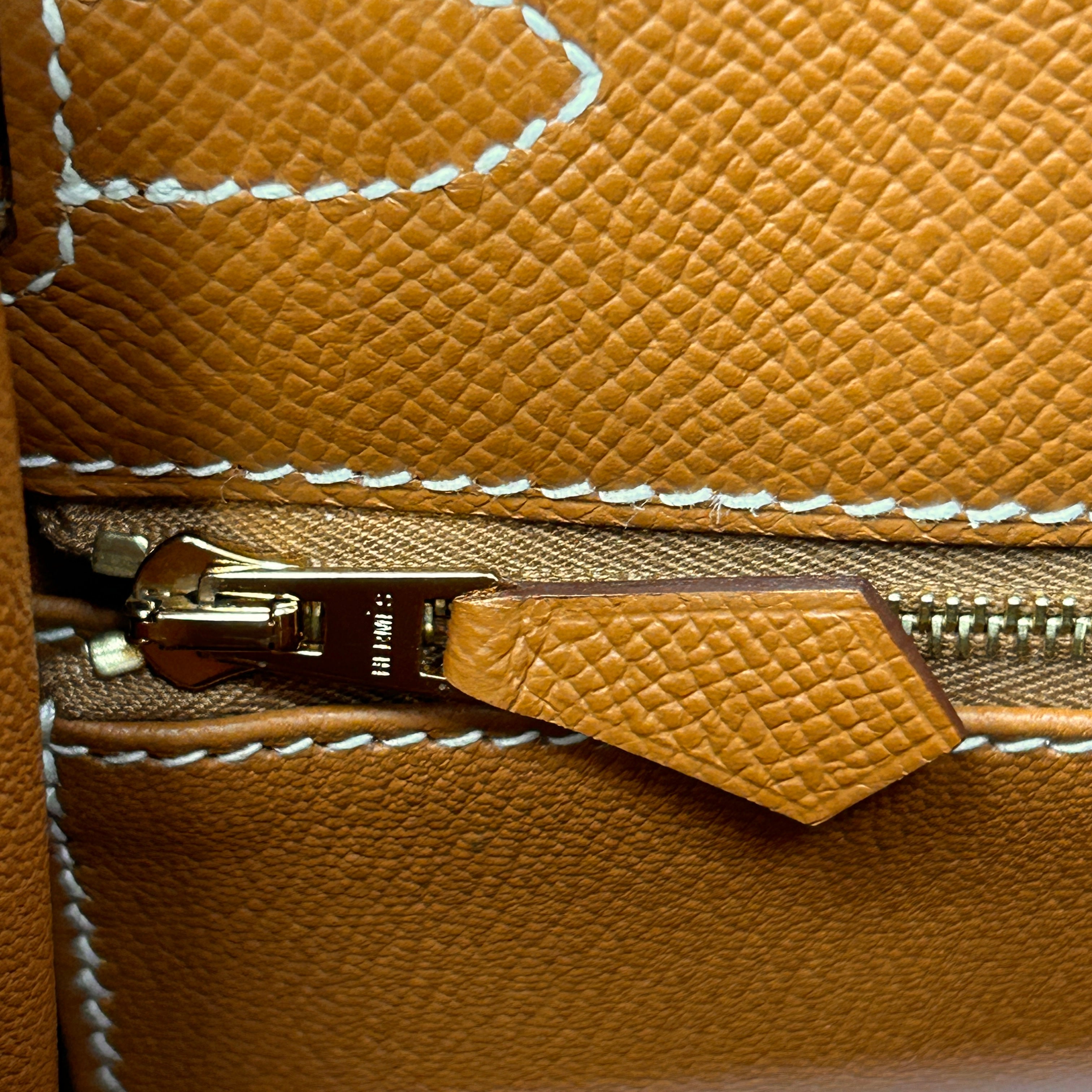 Gold Epsom Kelly Sellier 28