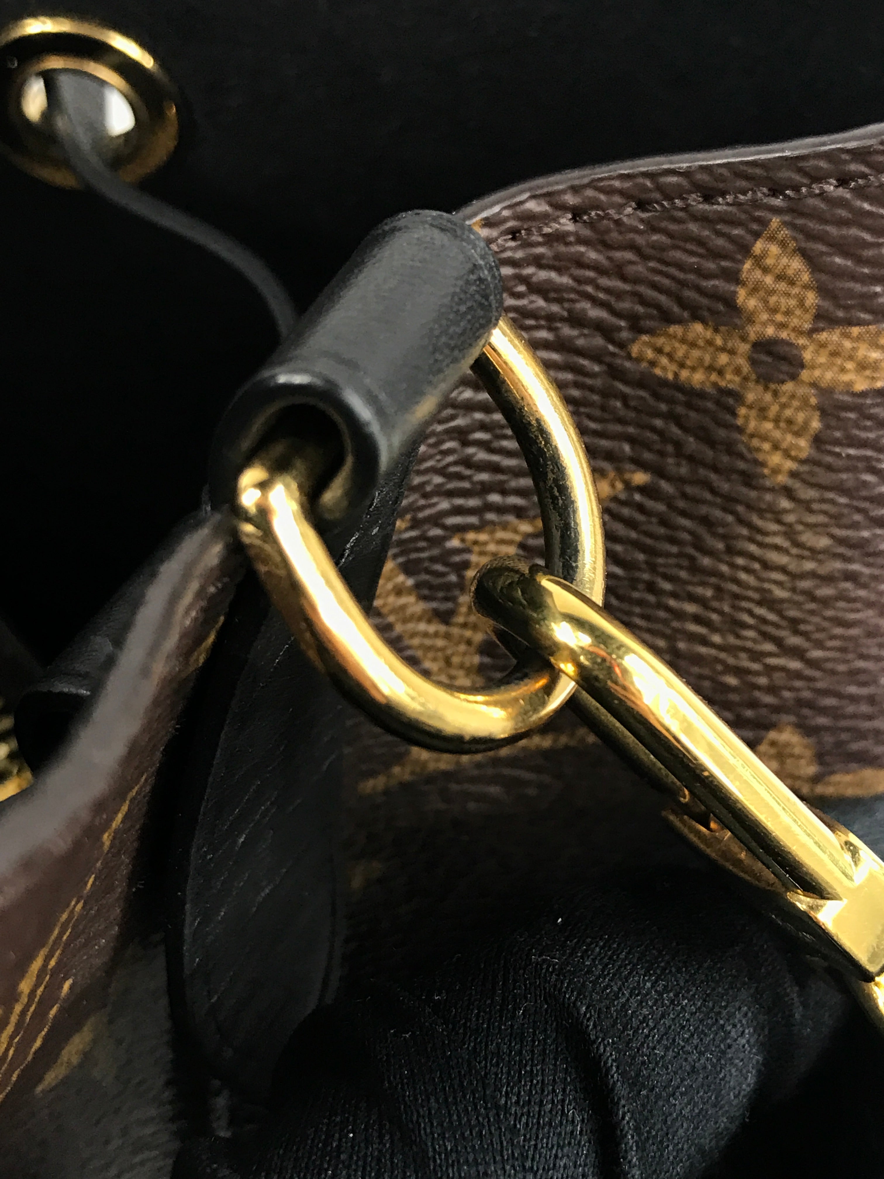 Monogram Coated Canvas Noir NeoNoe MM Bucket Bag w/GHW