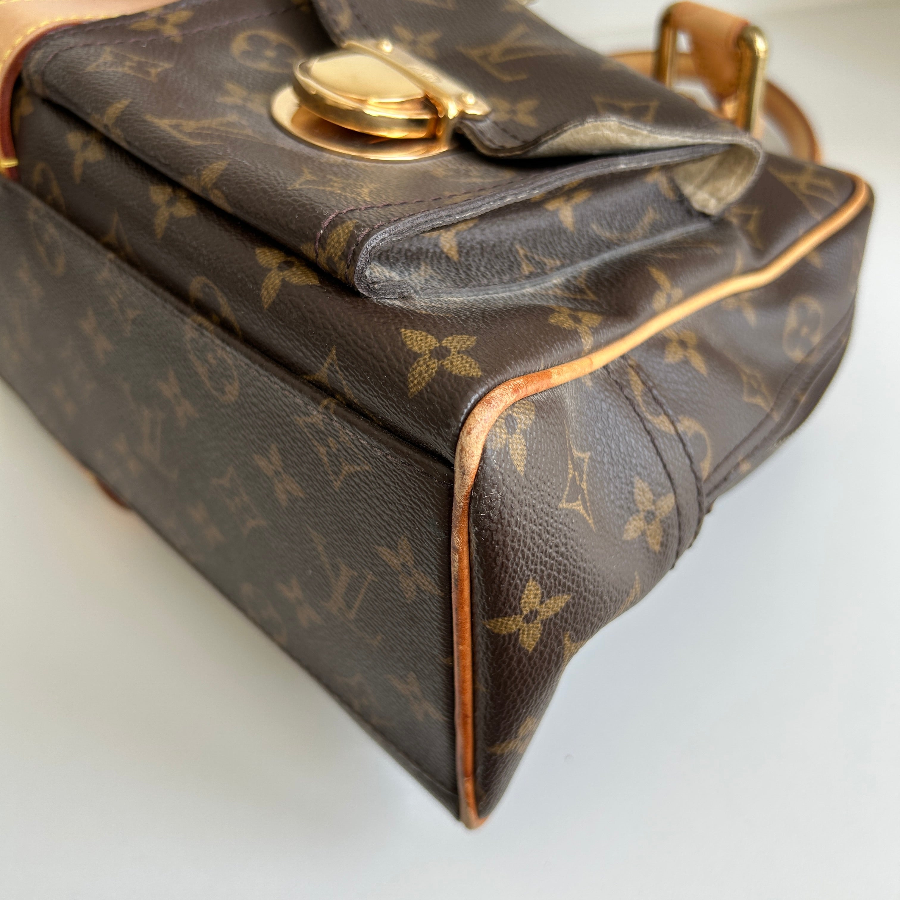 Monogram Canvas Manhattan GM Bag