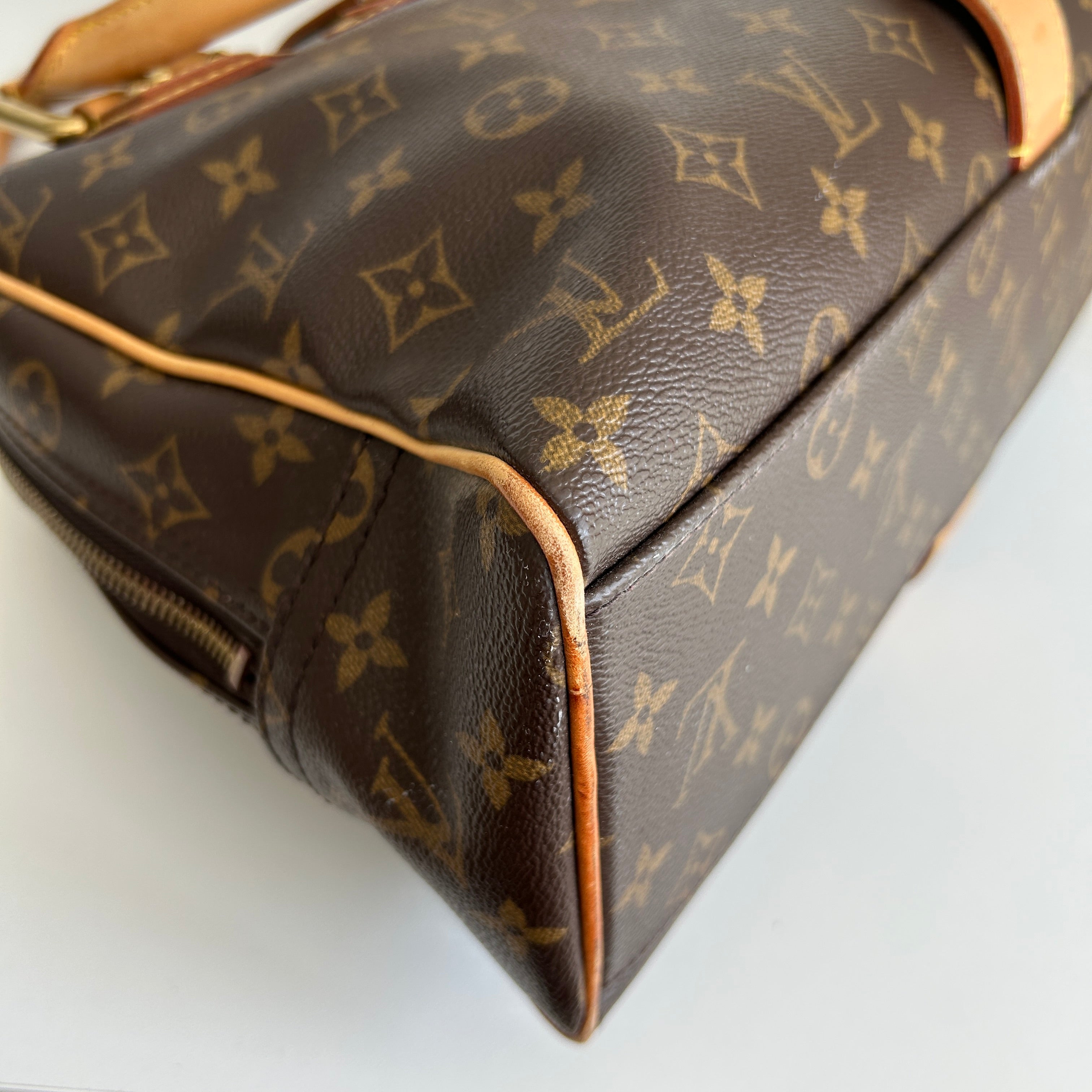 Monogram Canvas Manhattan GM Bag