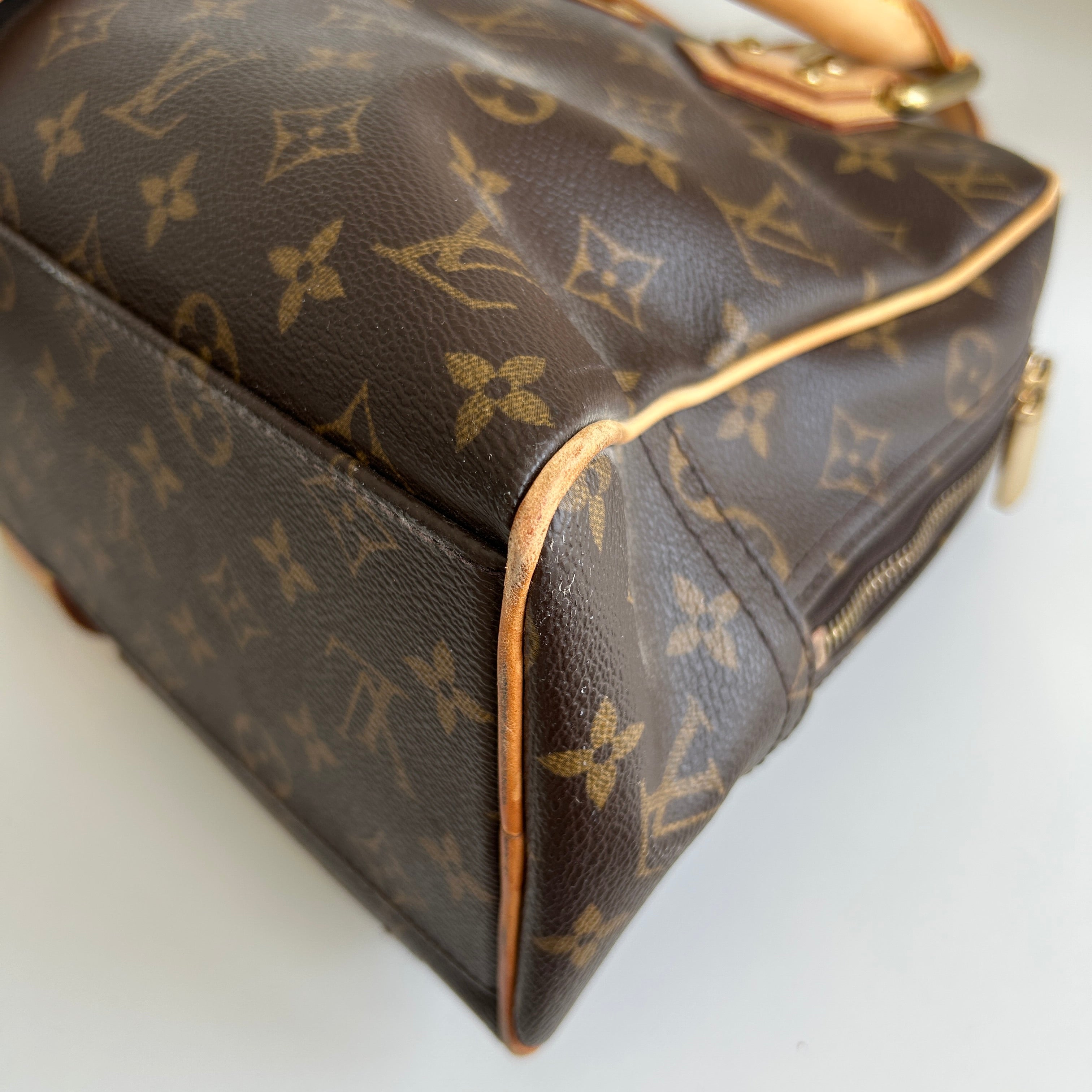 Monogram Canvas Manhattan GM Bag