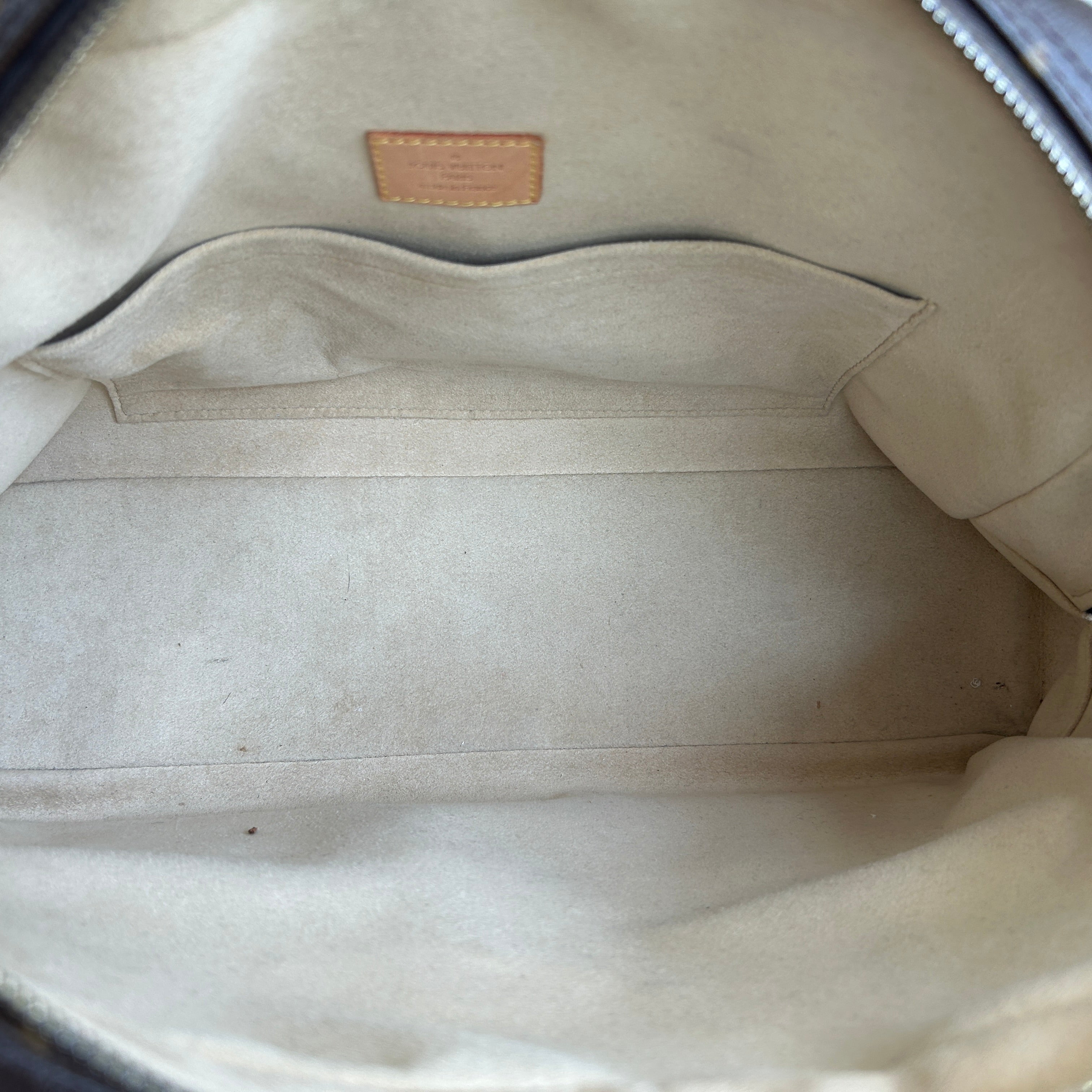 Monogram Canvas Manhattan GM Bag