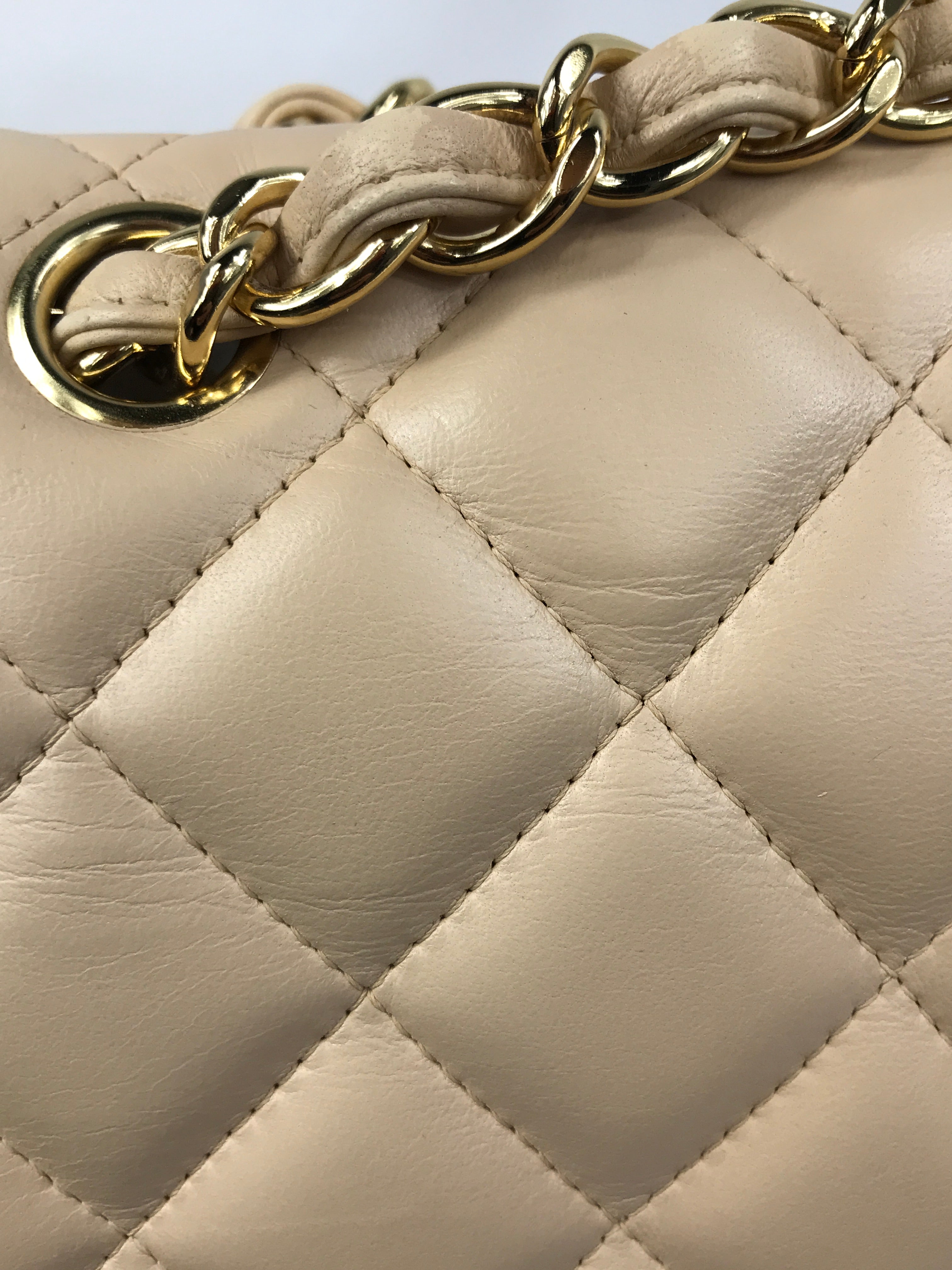 Beige Clair Quilted Lambskin Jumbo w/GHW