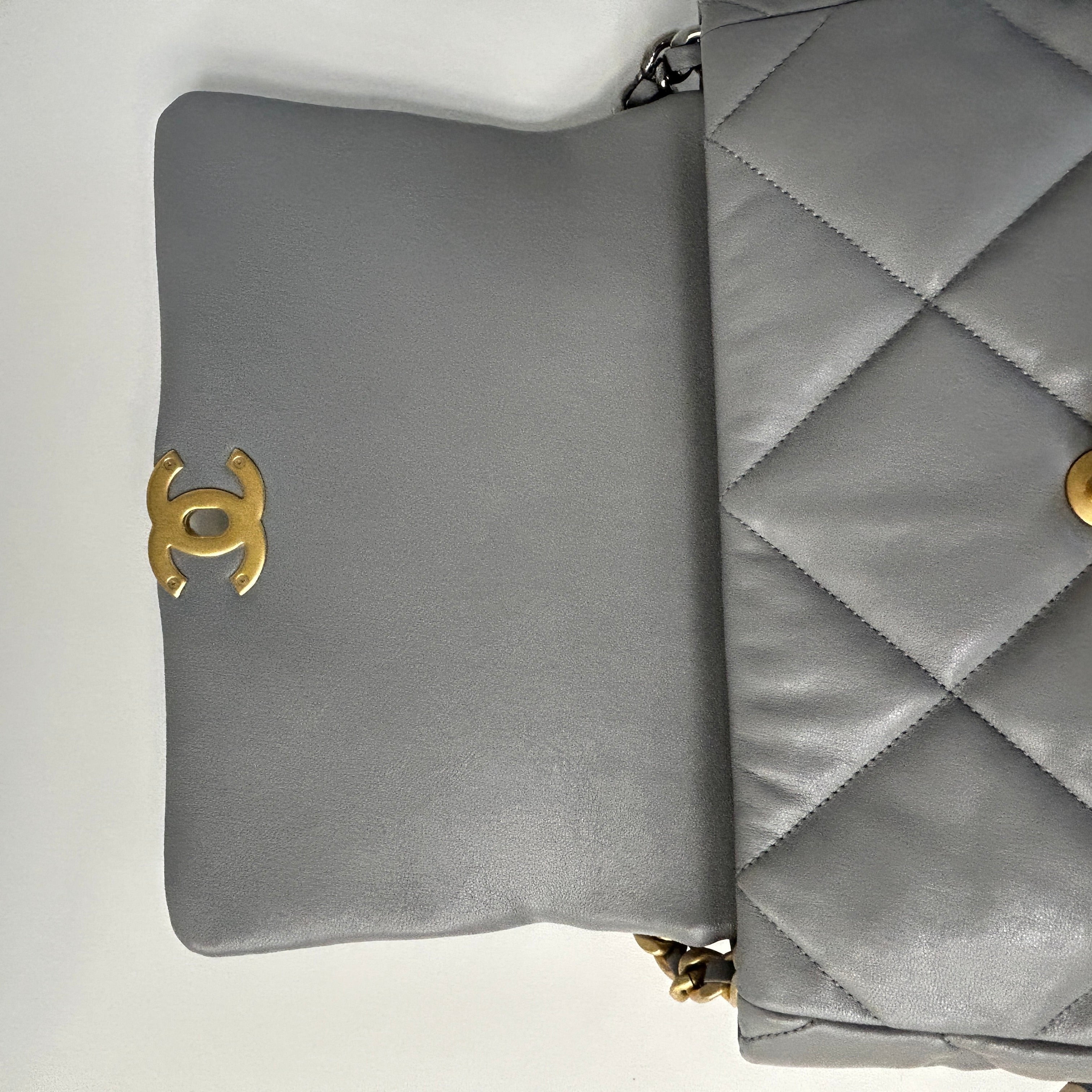 Chanel 19 20C Grey Lambskin Large w/Mixed HW