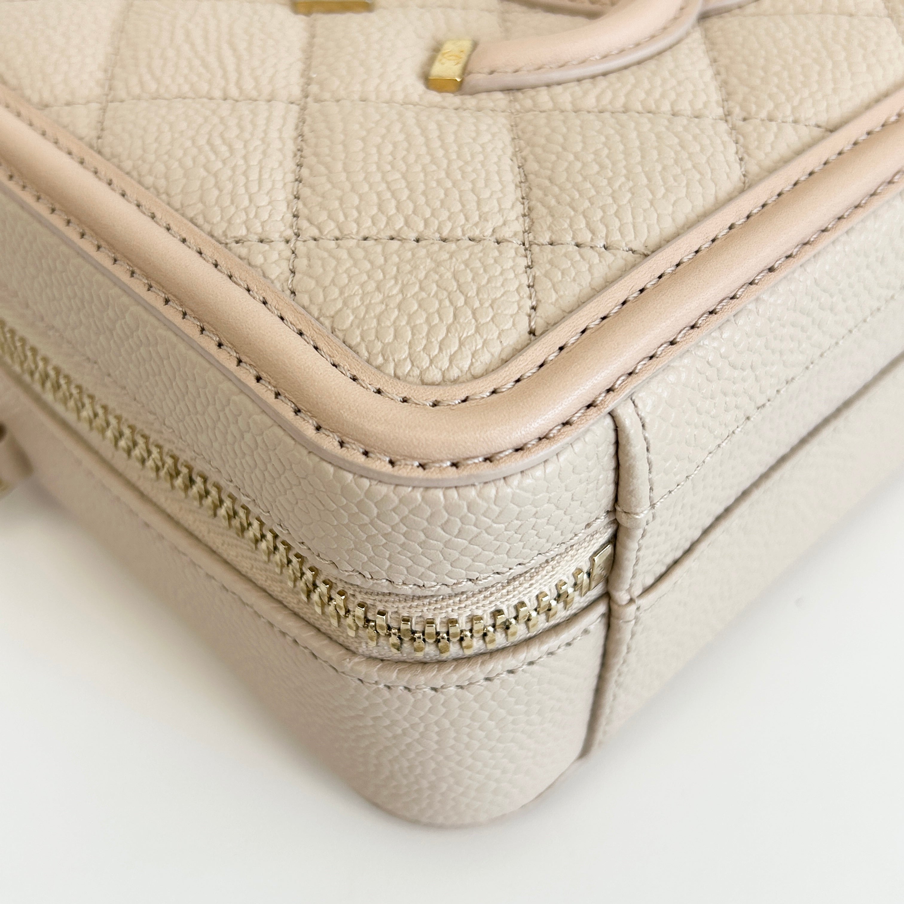 Beige Caviar Quilted Leather Filigree Small Vanity Case Bag - Haute Classics