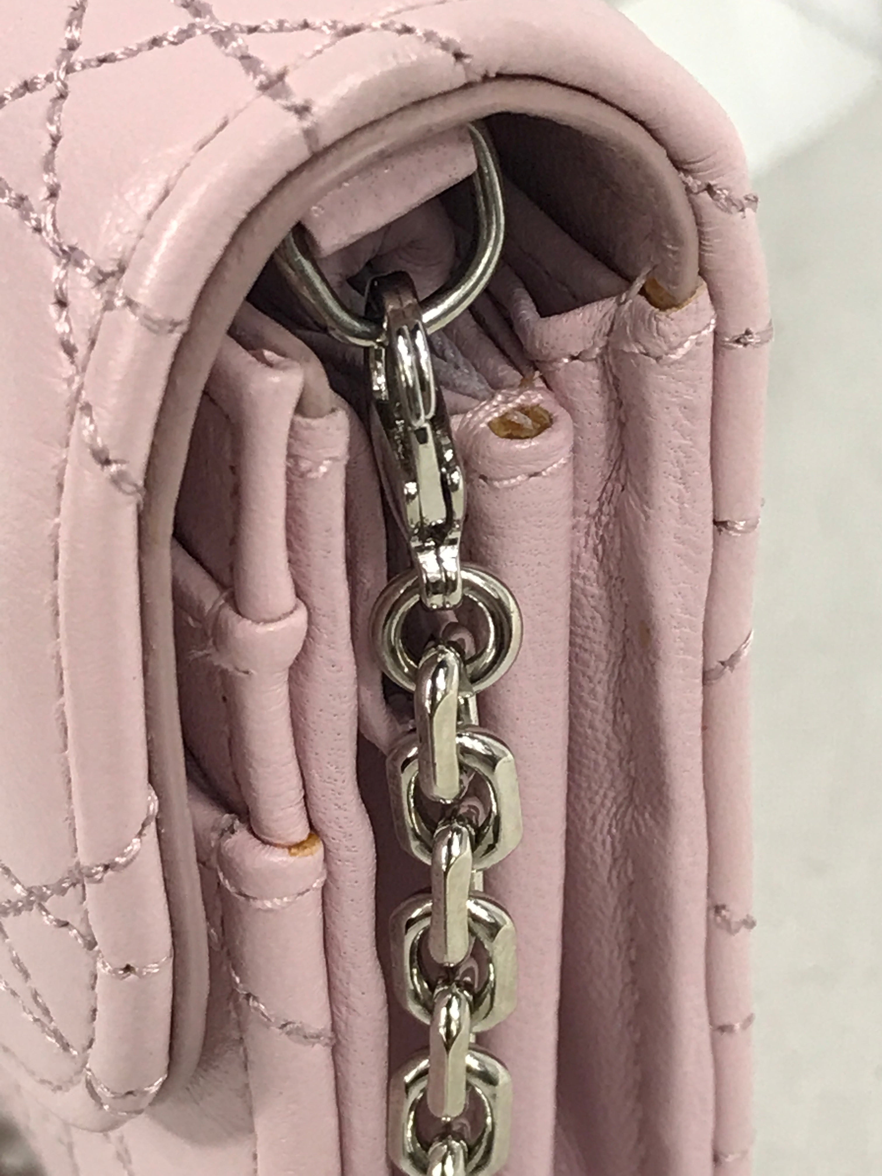 Pink Leather Wallet On Chain W/SHW