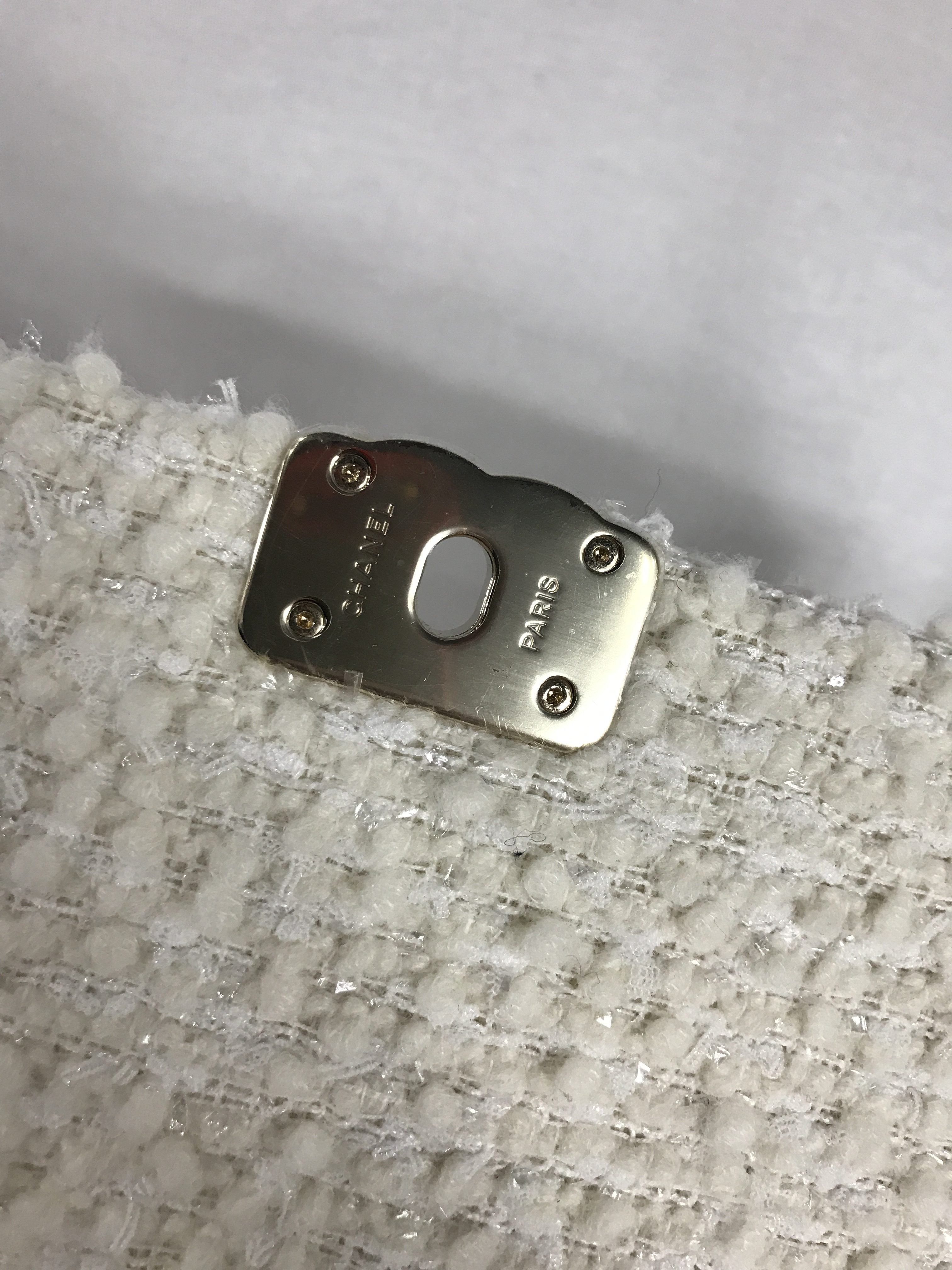 White/ Silver Tweed Flap Medium Classic Bag w/LGHW