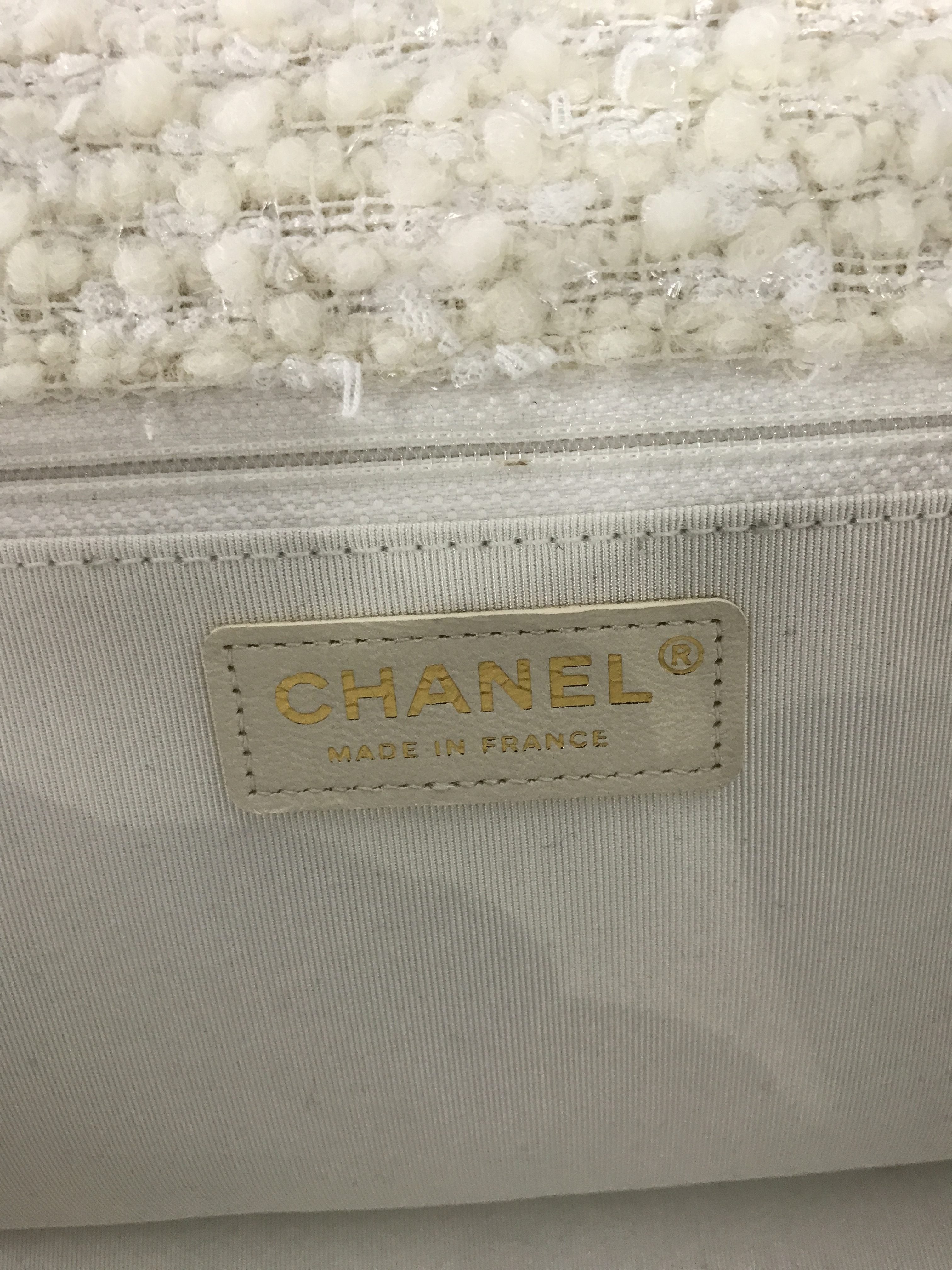 White/ Silver Tweed Flap Medium Classic Bag w/LGHW