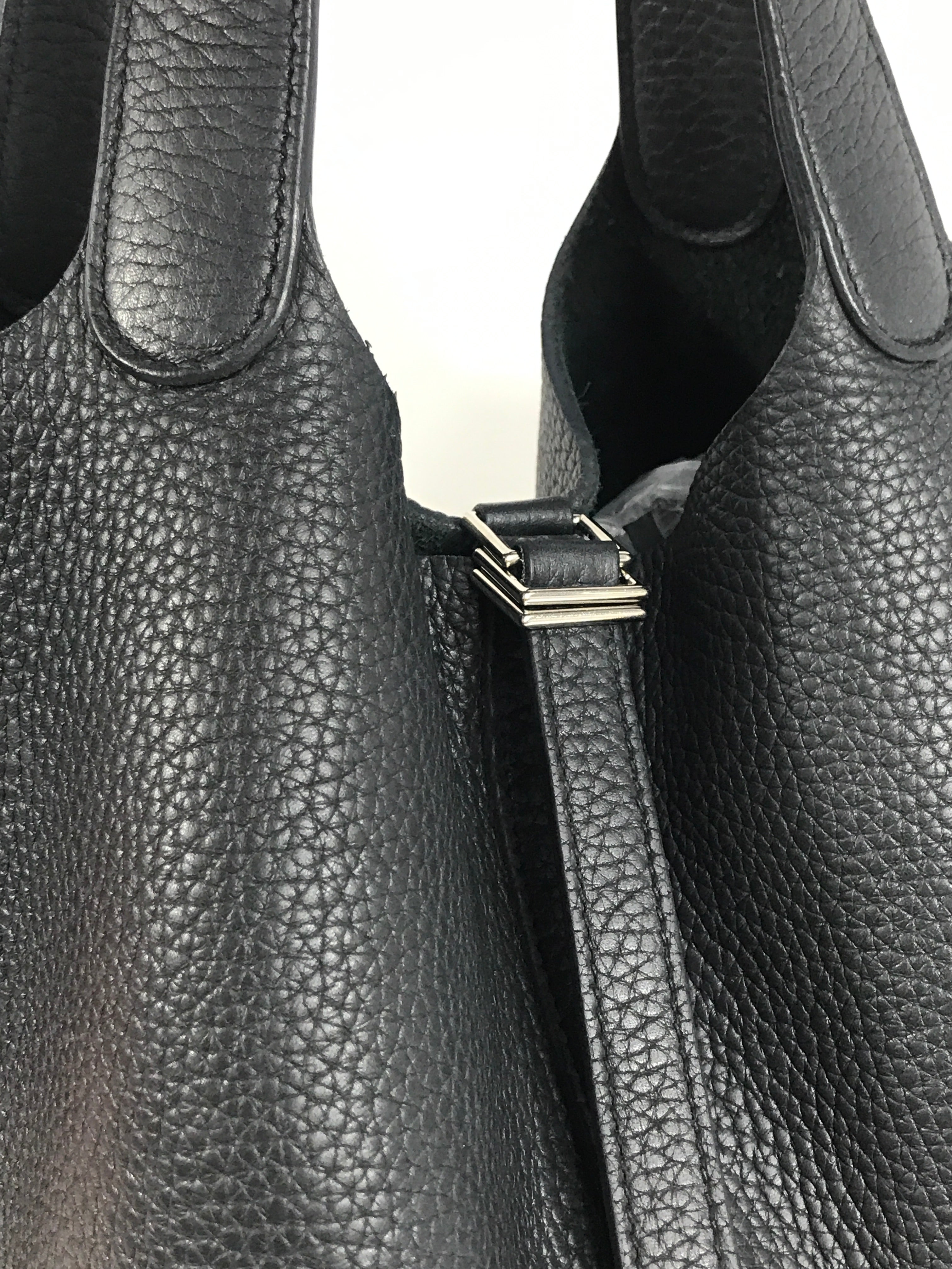 Black Clemence Picotin 22 W/PHW