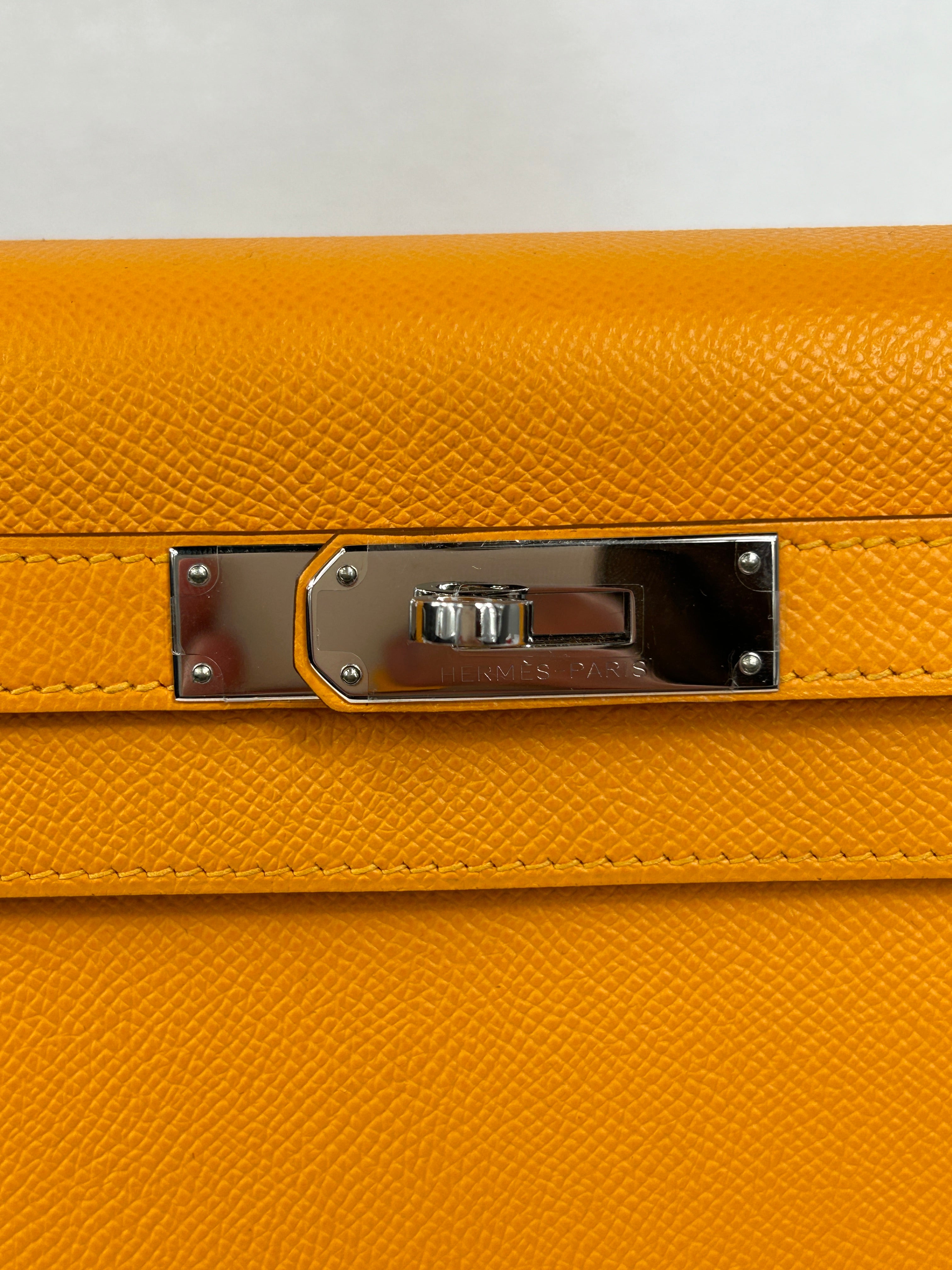 Jaune D’or Espom Leather Seller Kelly 28 w/ PHW