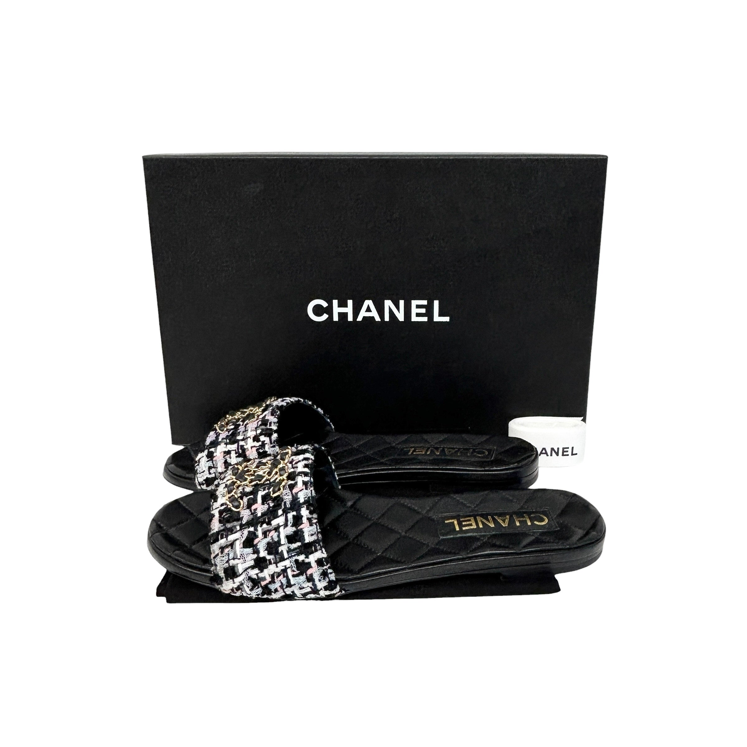 23P Tweed Sancals - Haute Classics