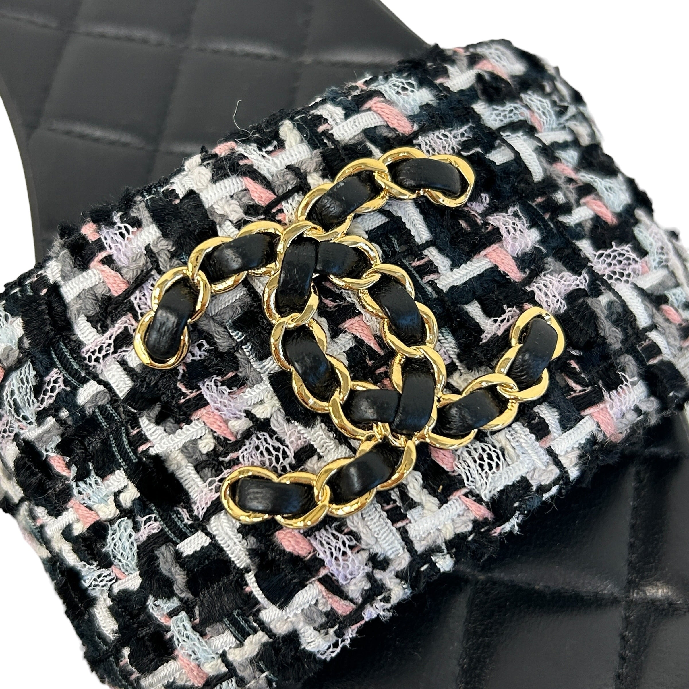 23P Tweed Sancals - Haute Classics