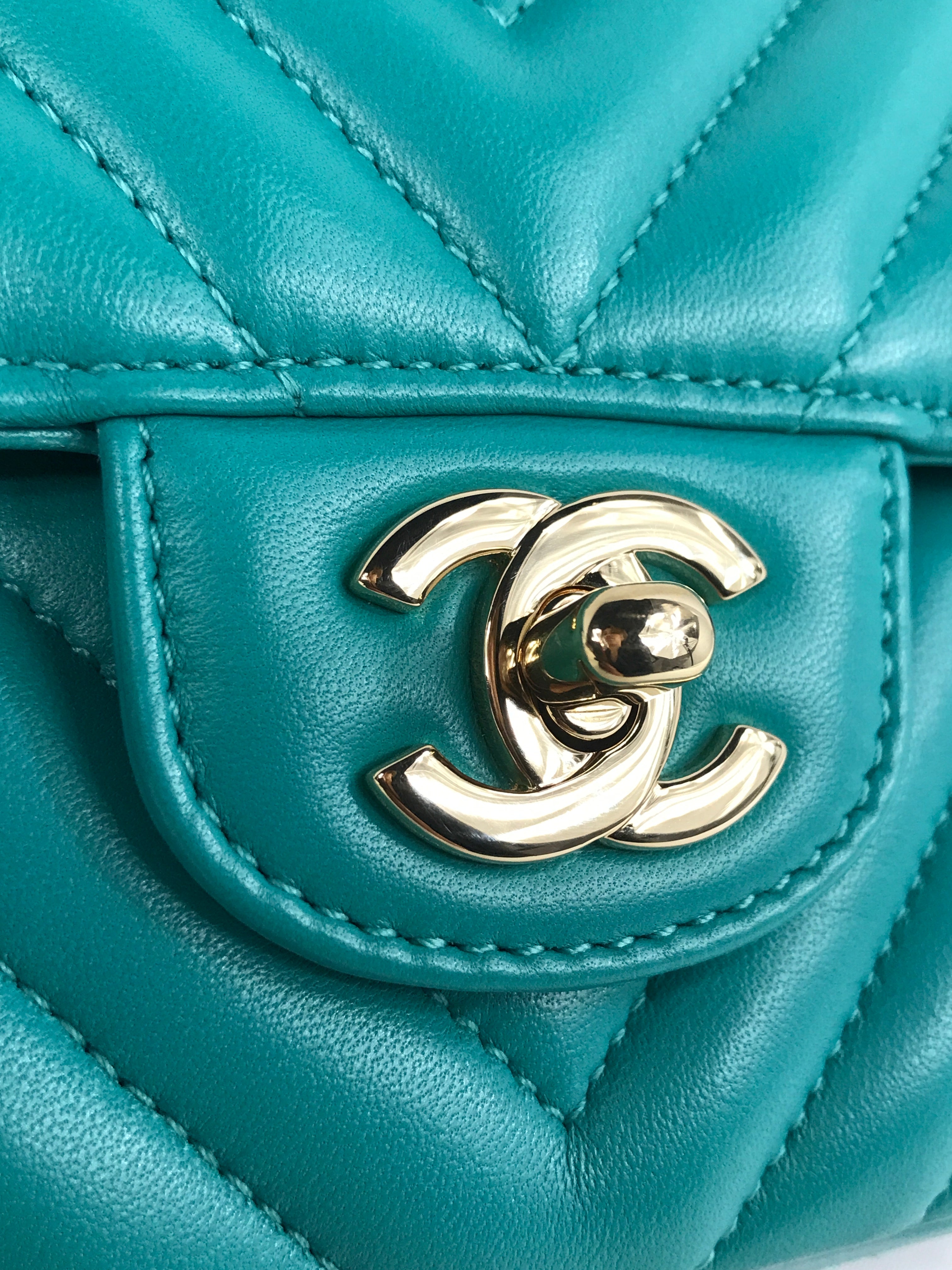 Turquoise Cheveron Lambskin Medium Double Flap W/GHW