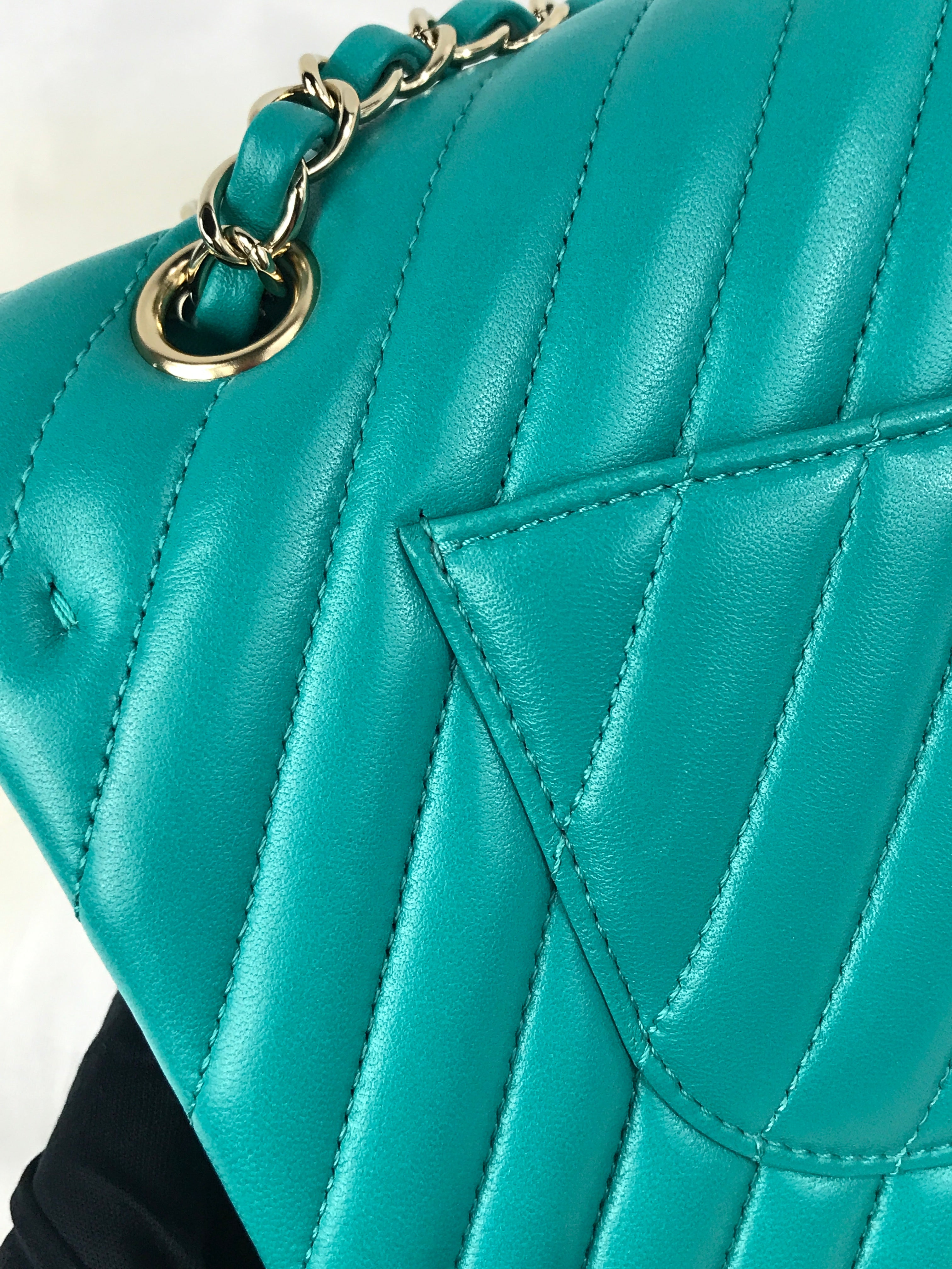 Turquoise Cheveron Lambskin Medium Double Flap W/GHW