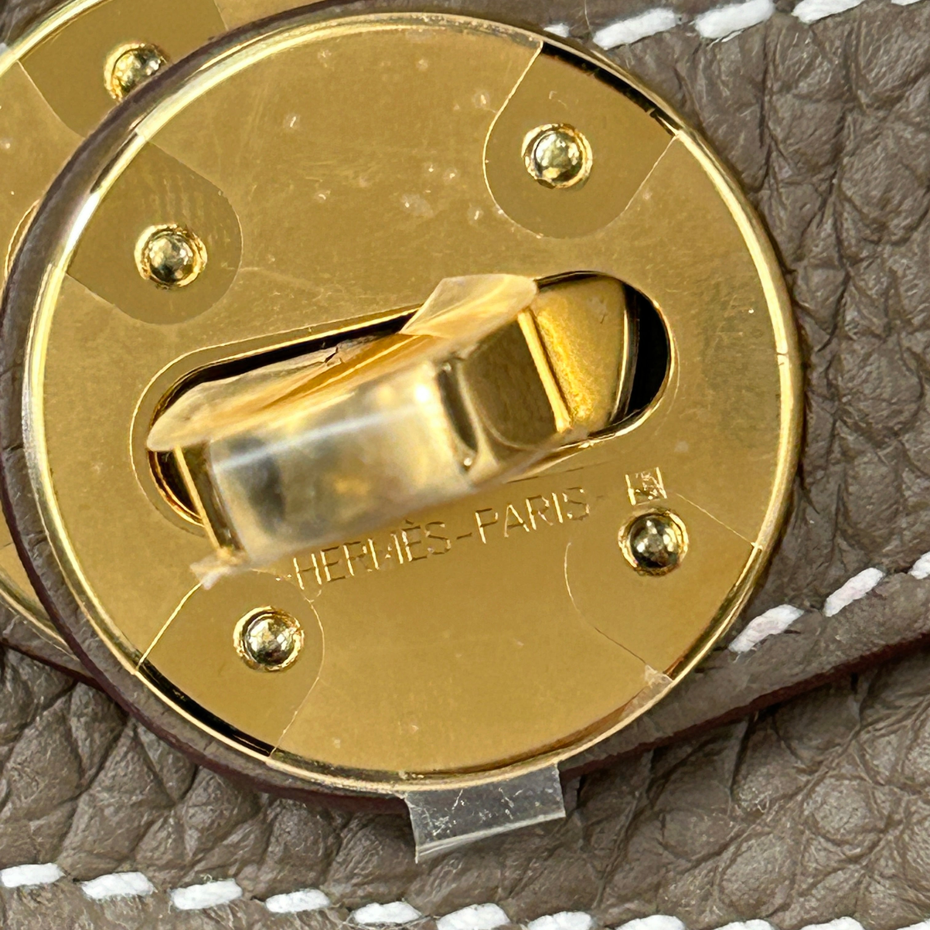 Etoupe Togo Leather Lindy 26 w/GHW