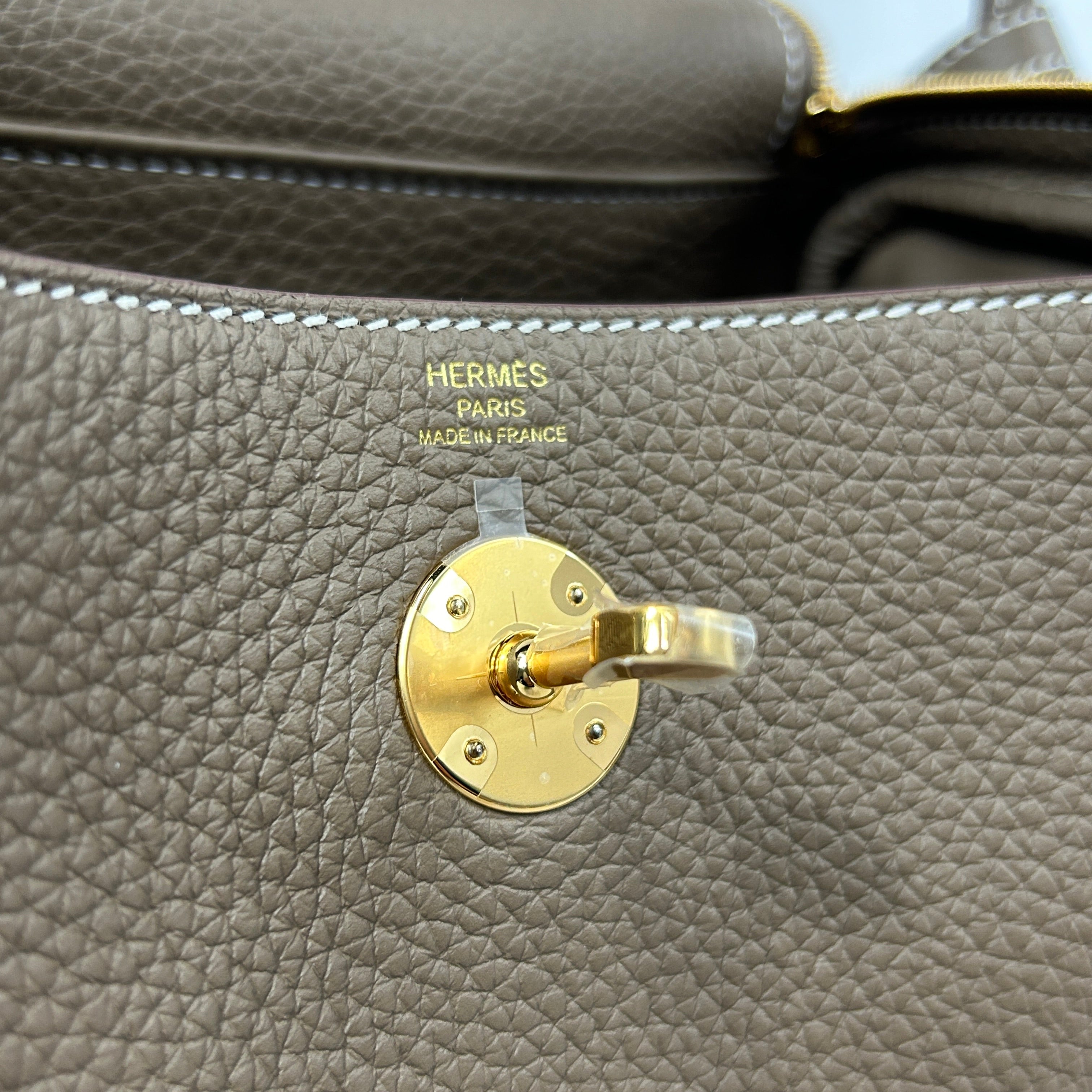 Etoupe Togo Leather Lindy 26 w/GHW